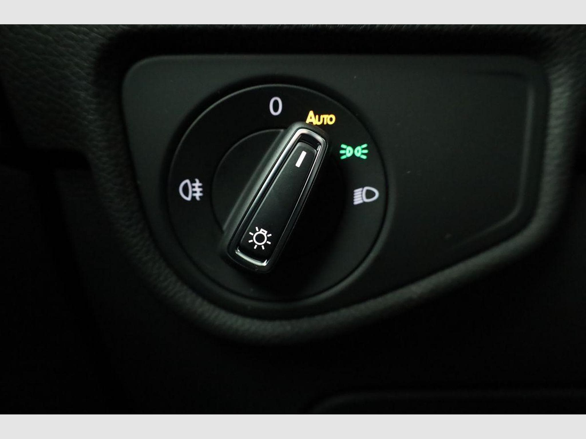 VW Touran Comfortline BMT/Start-Stopp (2026) - Foto 8