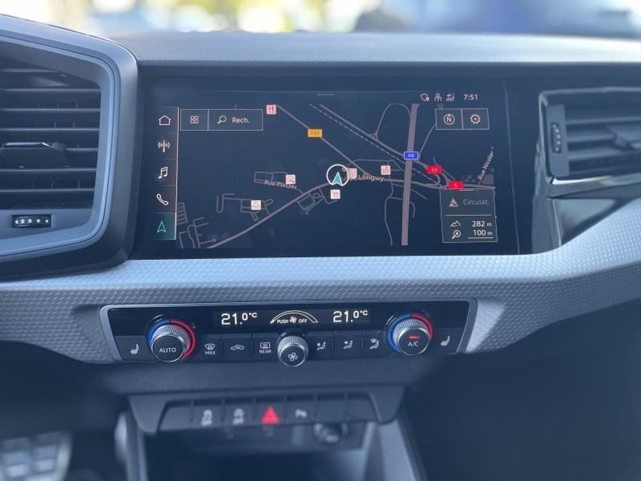 Audi A1 Sportback 30 TFSI S-tronic S-Line (2021) - Foto 10