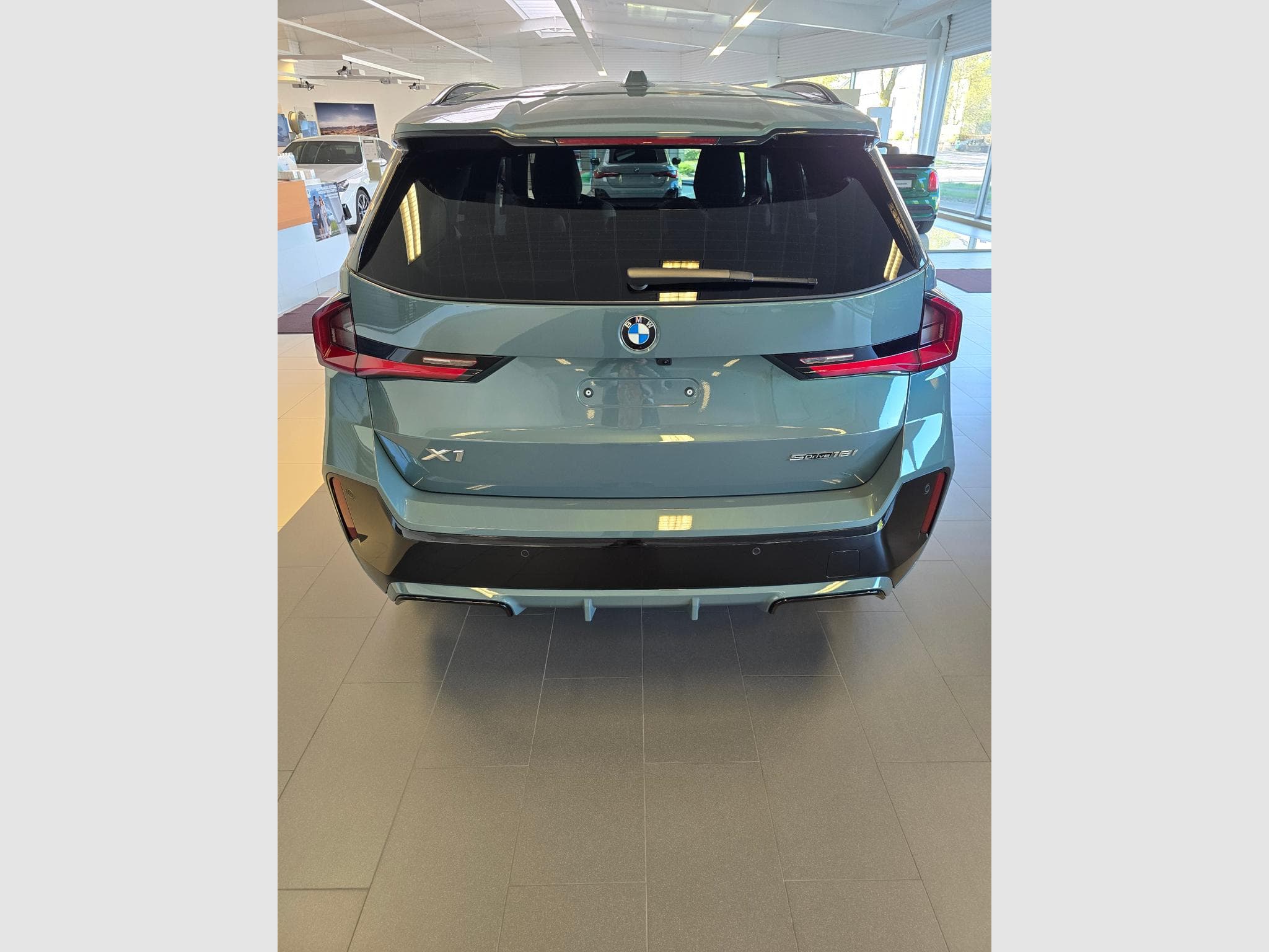 BMW X1 sDrive 18i M-Sport, Toit ouvrant (2025) - Photo 3