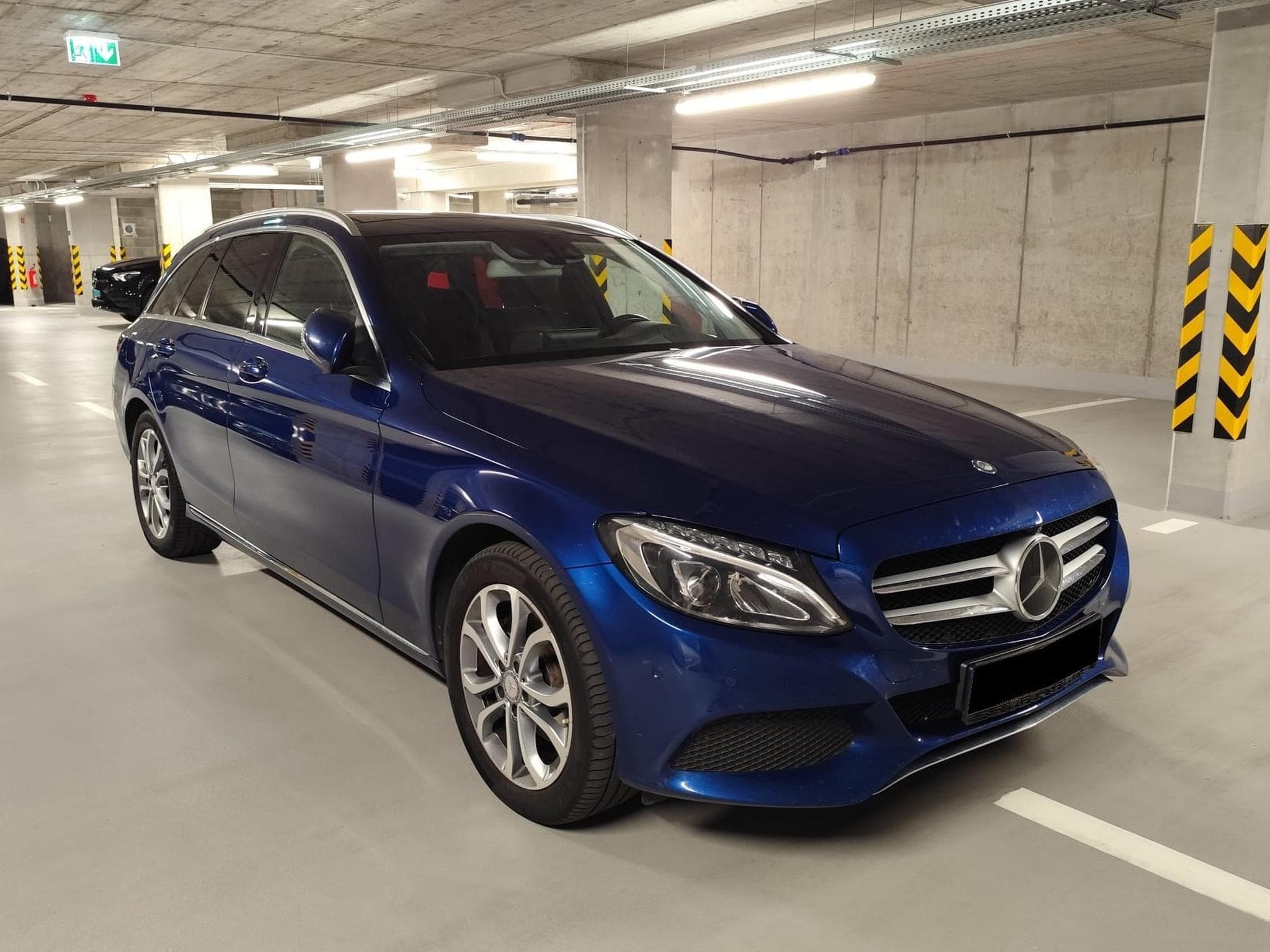 Mercedes C 220 (2016) - Photo 2