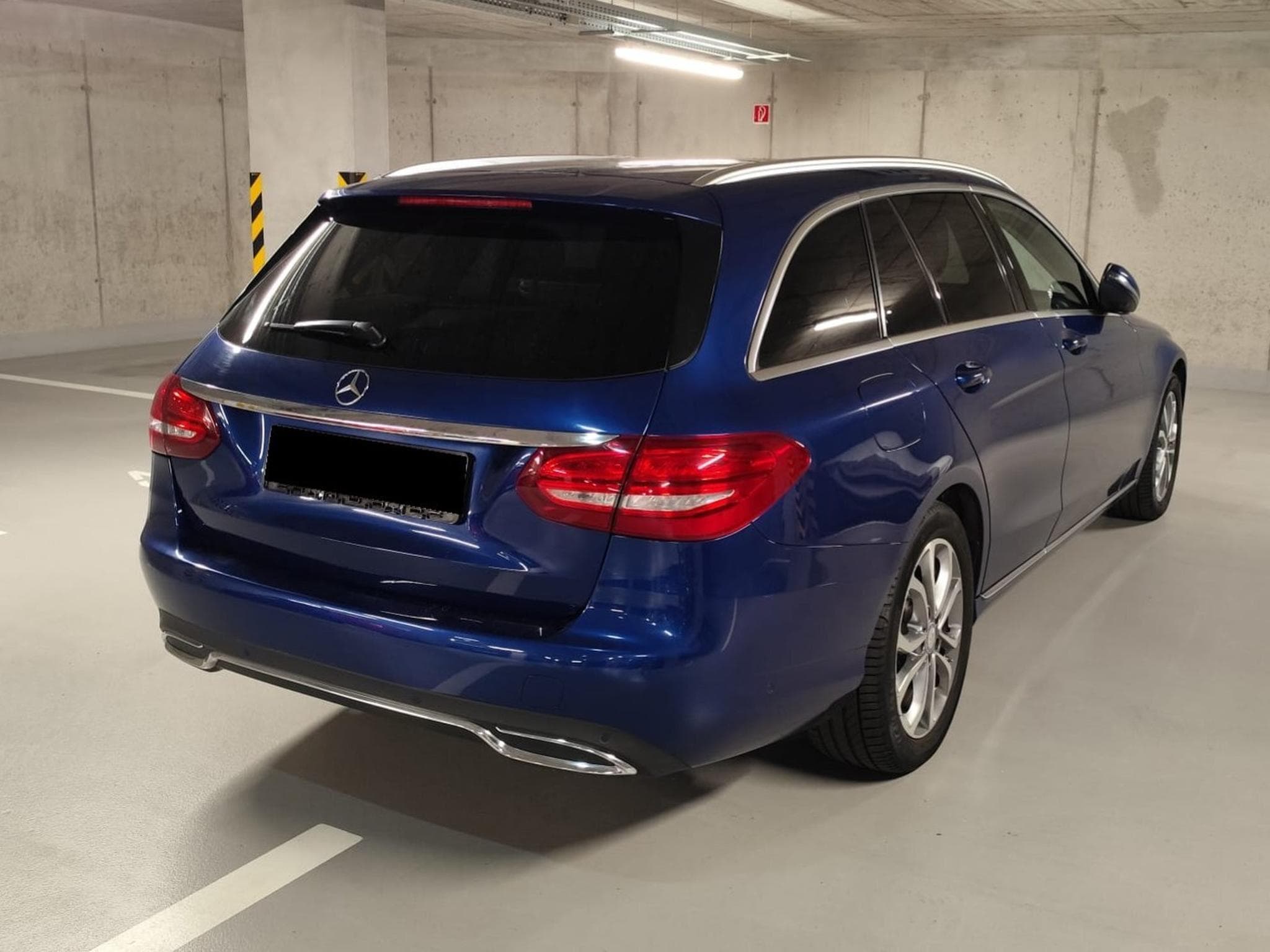 Mercedes C 220 (2016) - Photo 3