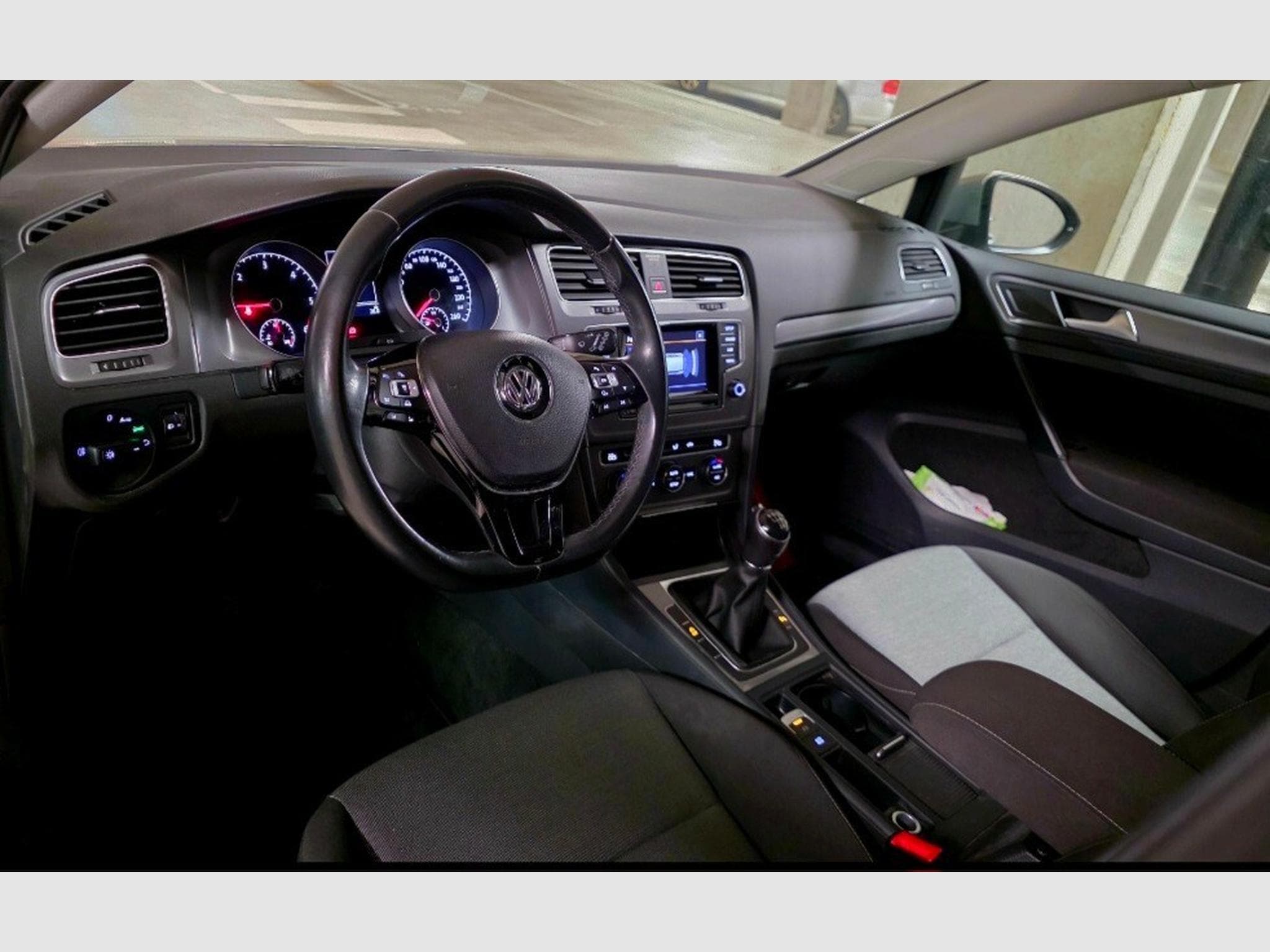 VW Golf 1.6 TDI (2013) - Photo 6