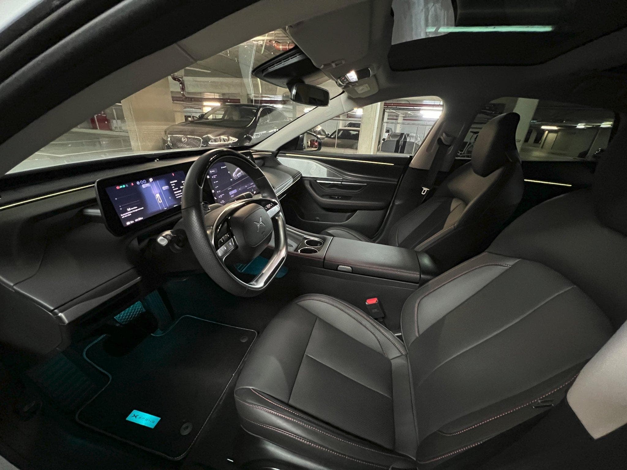 Xpeng P7 AWD Performance (2025) - Foto 8