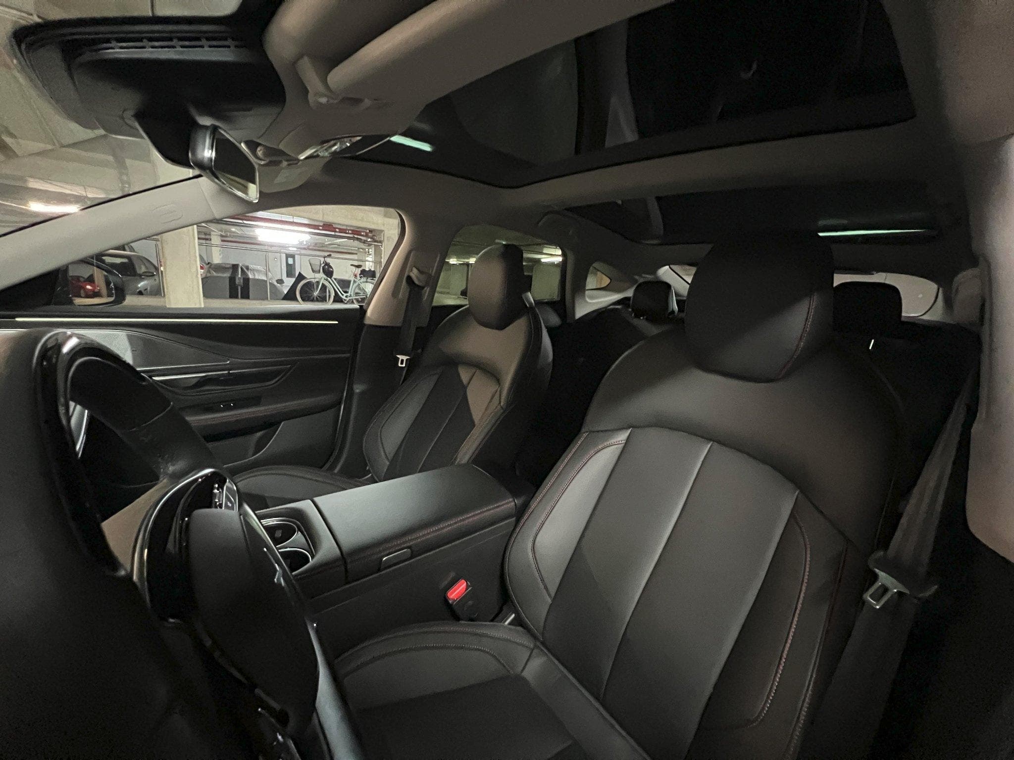 Xpeng P7 AWD Performance (2025) - Foto 9