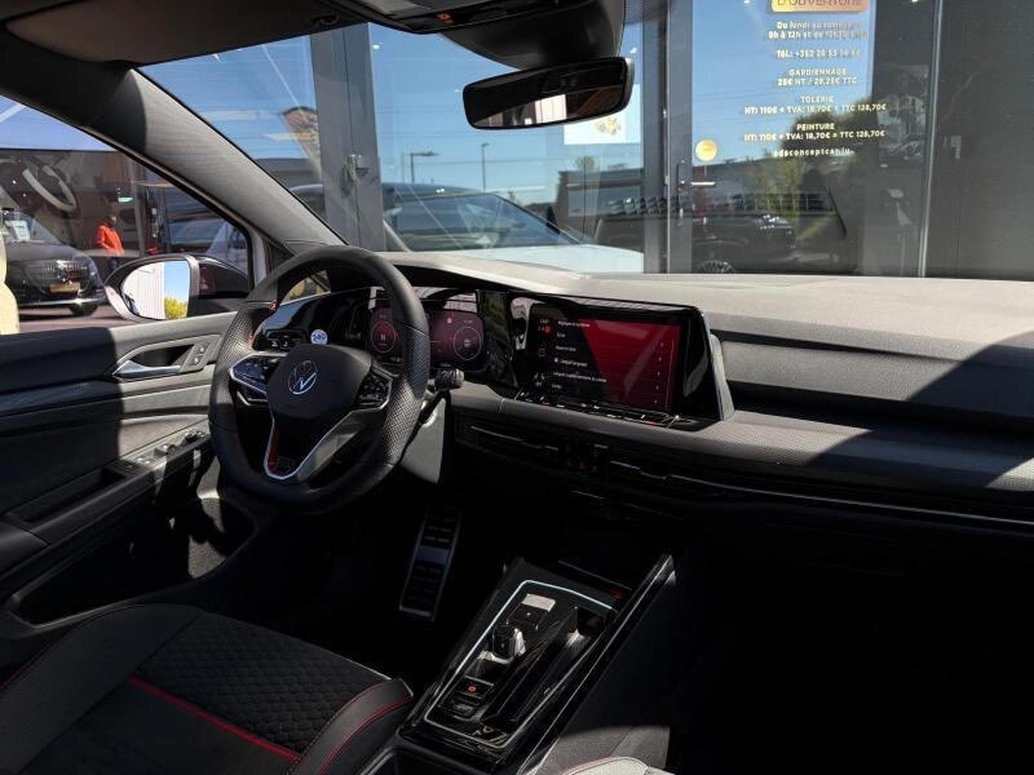 VW GTI GOLF 8 GTI CLUBSPORT 2.0L TSI 300CV AKRAPOVIC (2023) - Foto 6