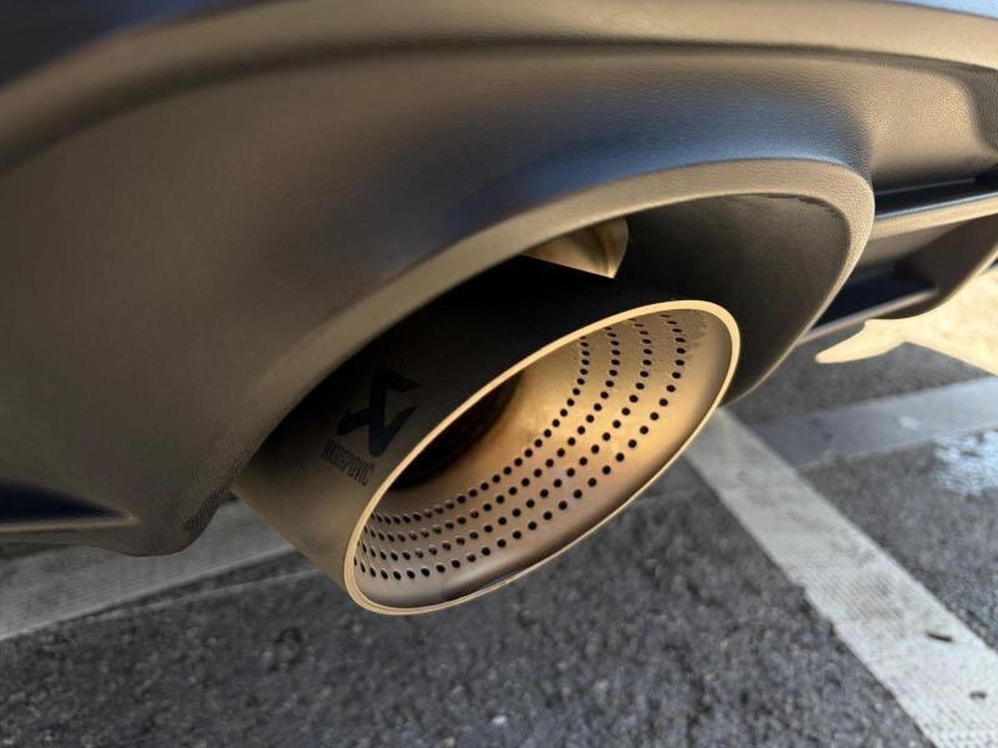 VW GTI GOLF 8 GTI CLUBSPORT 2.0L TSI 300CV AKRAPOVIC (2023) - Foto 13