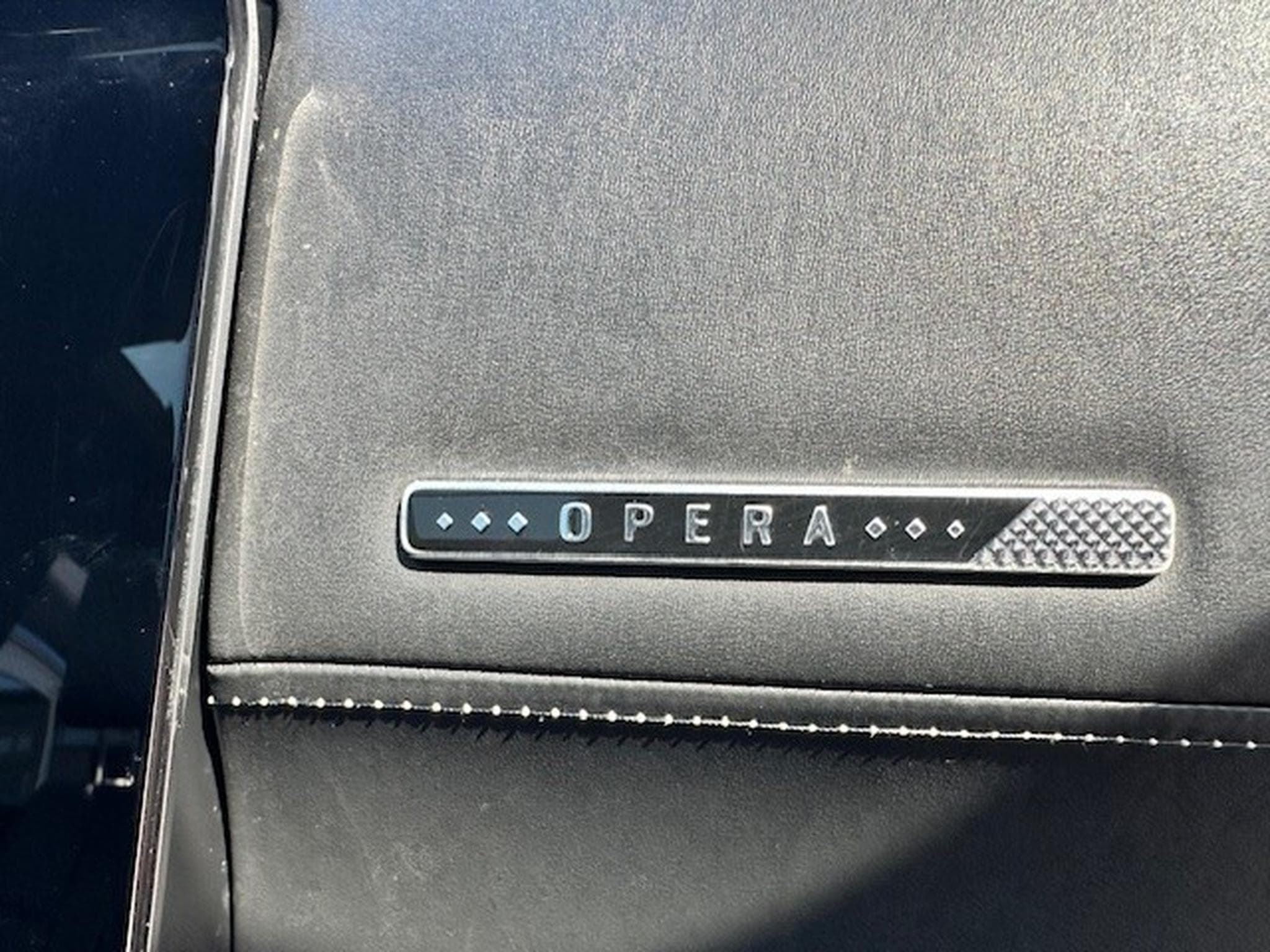 DS Automobiles DS7 Crossback E tense 4x4 300CH OPERA (2021) - Foto 18