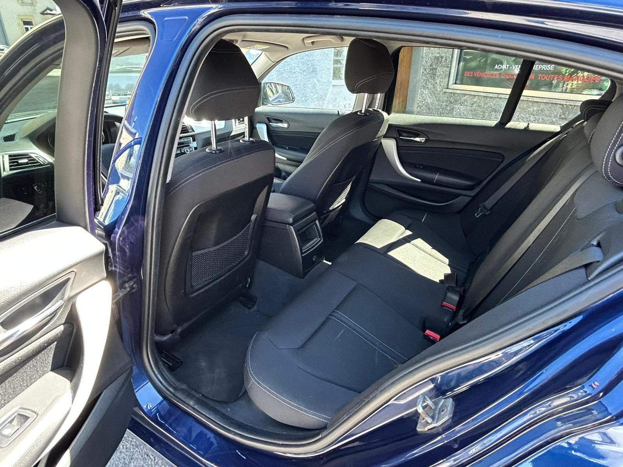 BMW 118 I 136cv 5 PORTES SPORTLINE (2018) - Foto 7