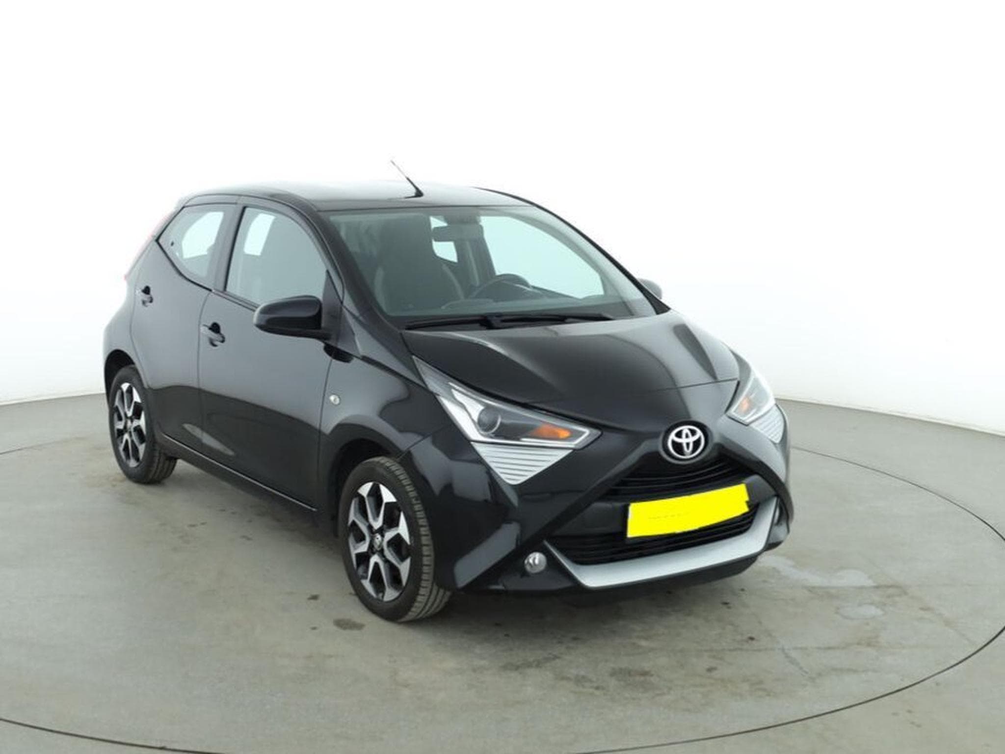 Toyota Aygo 5-Gang AutomatMultiMode Team Deutschland (2020) - Photo 3