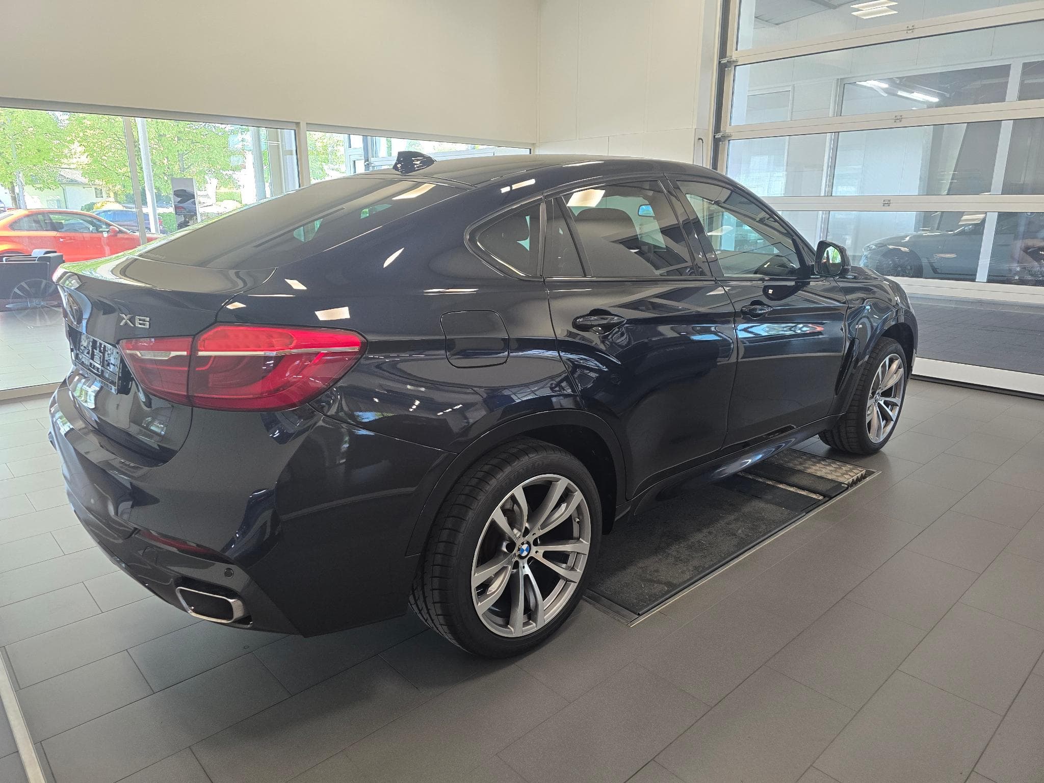BMW X6 30d M-Paket Harman/Kardon (2017) - Photo 3