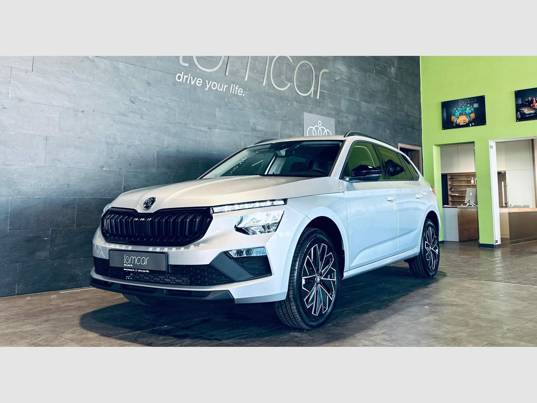 Skoda Kamiq KAMIQ SELECTION TSI DSG (2025) - Photo 2