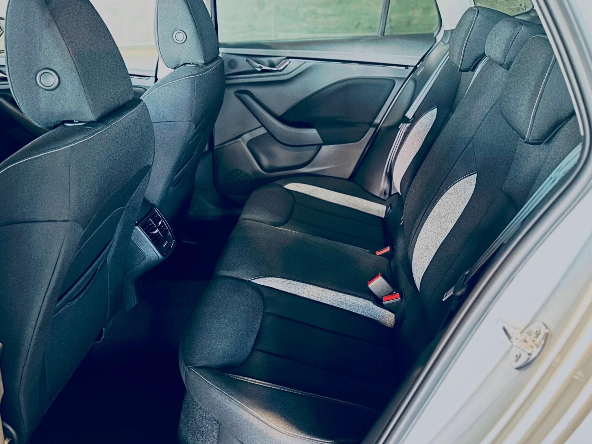 Skoda Kamiq KAMIQ SELECTION TSI DSG (2025) - Photo 14