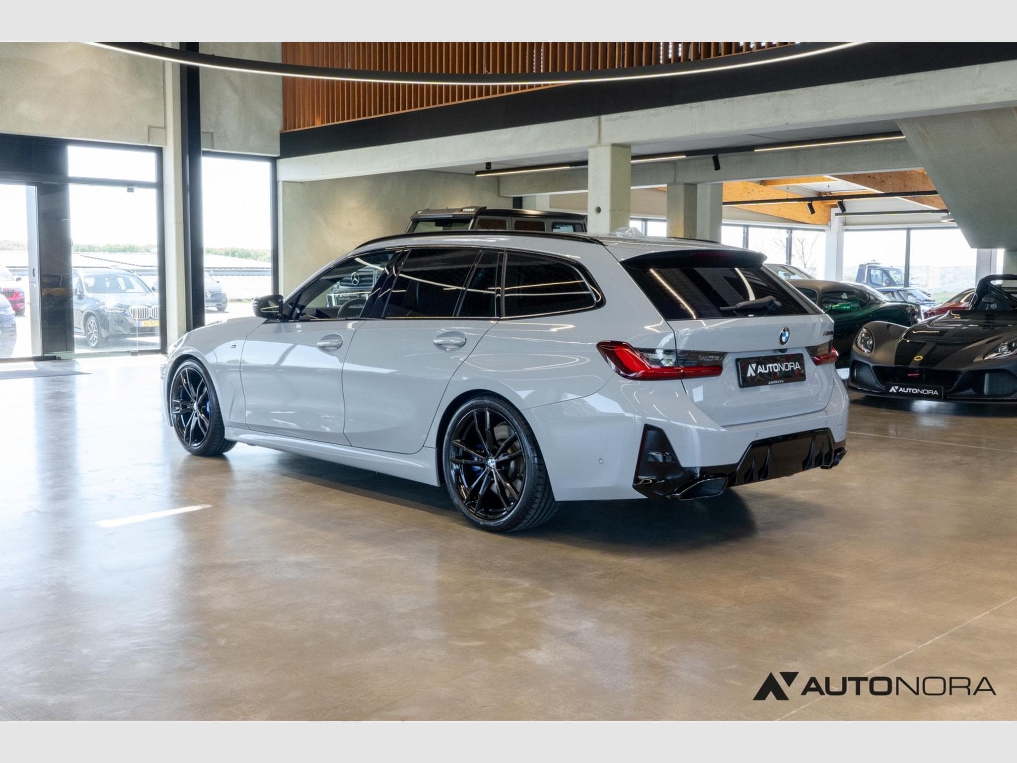 BMW M340 M340i xDrive touring (2023) - Photo 2