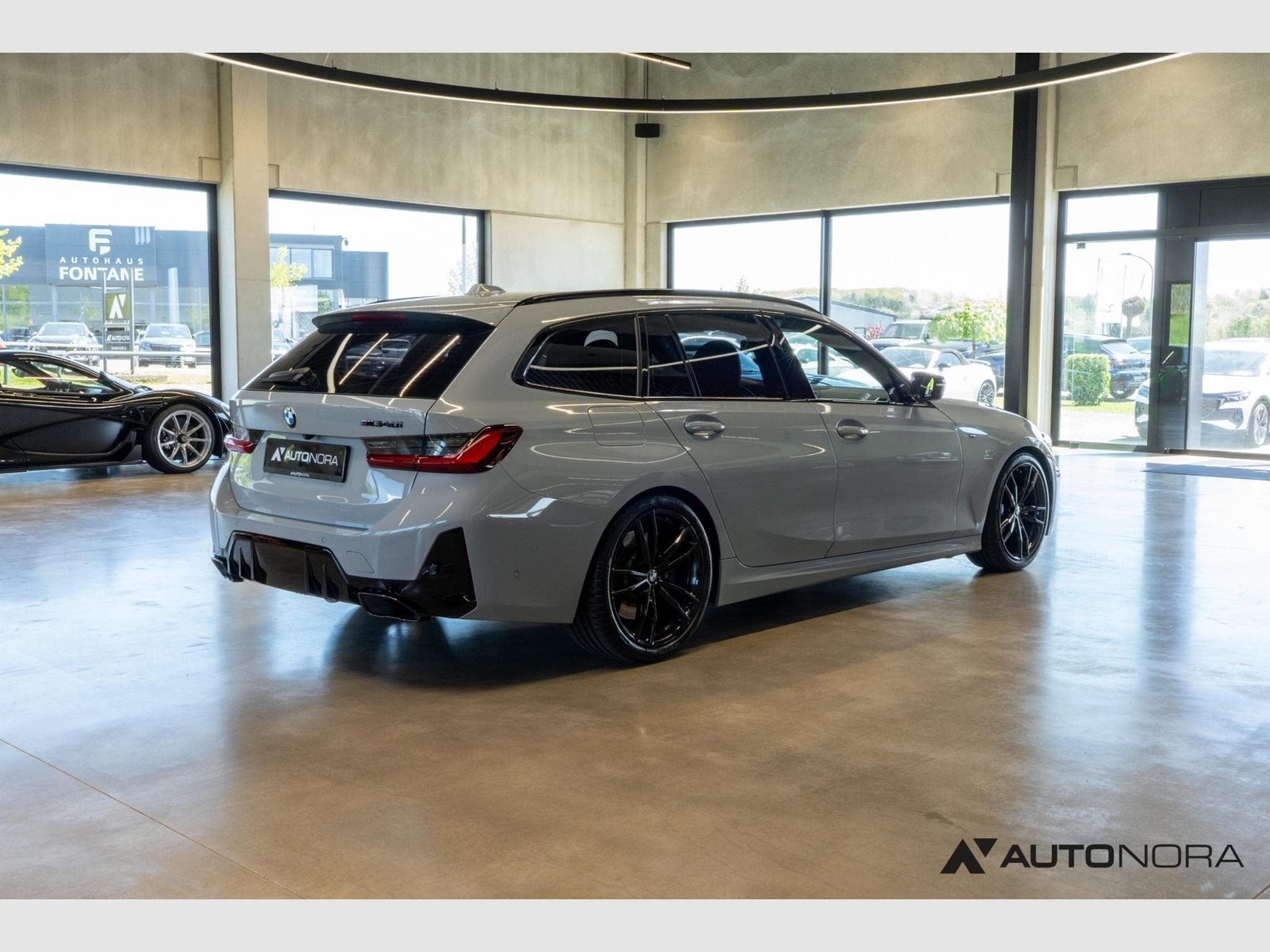 BMW M340 M340i xDrive touring (2023) - Photo 4