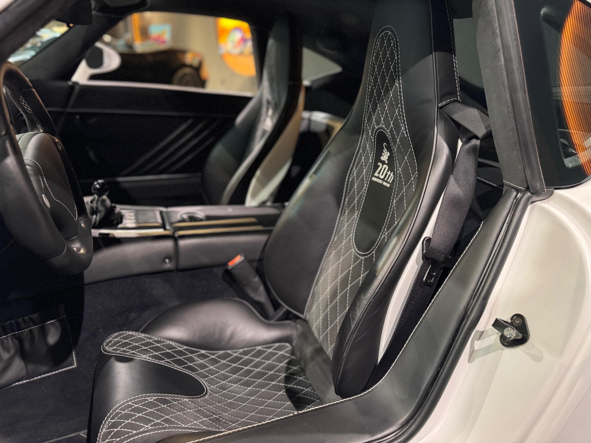 Wiesmann MF5 GT 5.0 V10 20th Anniversary Edition (2010) - Photo 4