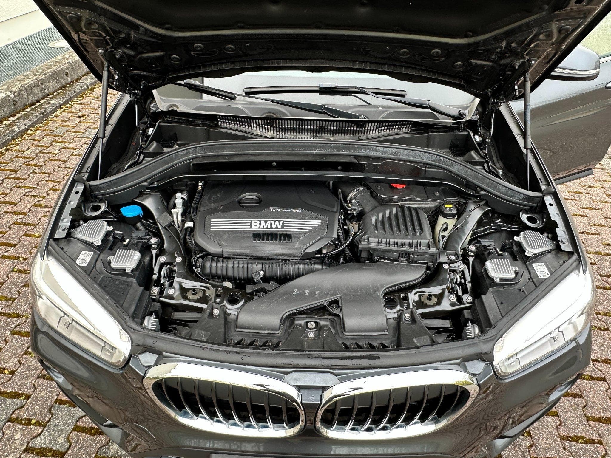 BMW X1 sDrive 2.0 XLine (2019) - Photo 9