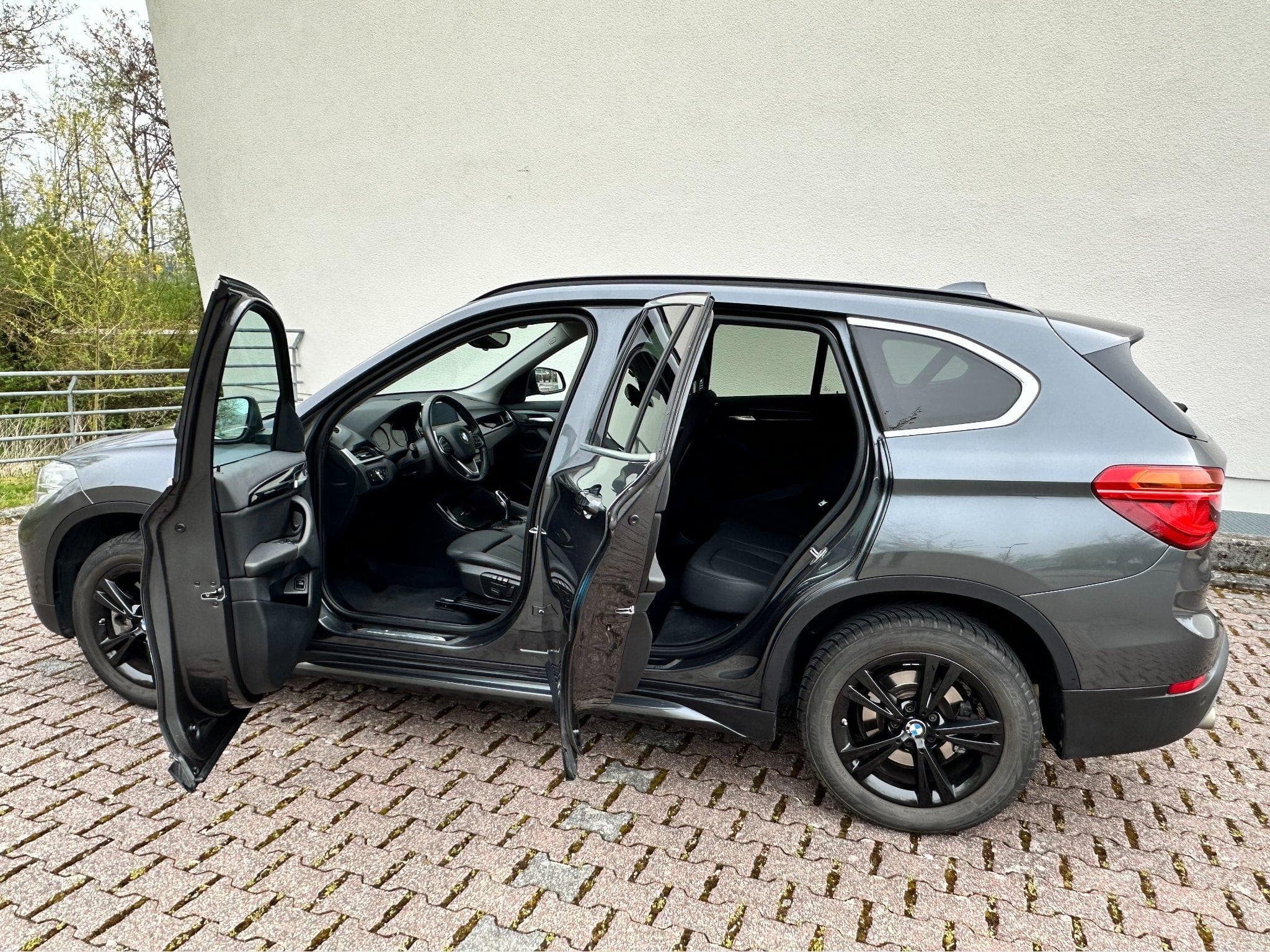 BMW X1 sDrive 2.0 XLine (2019) - Photo 11