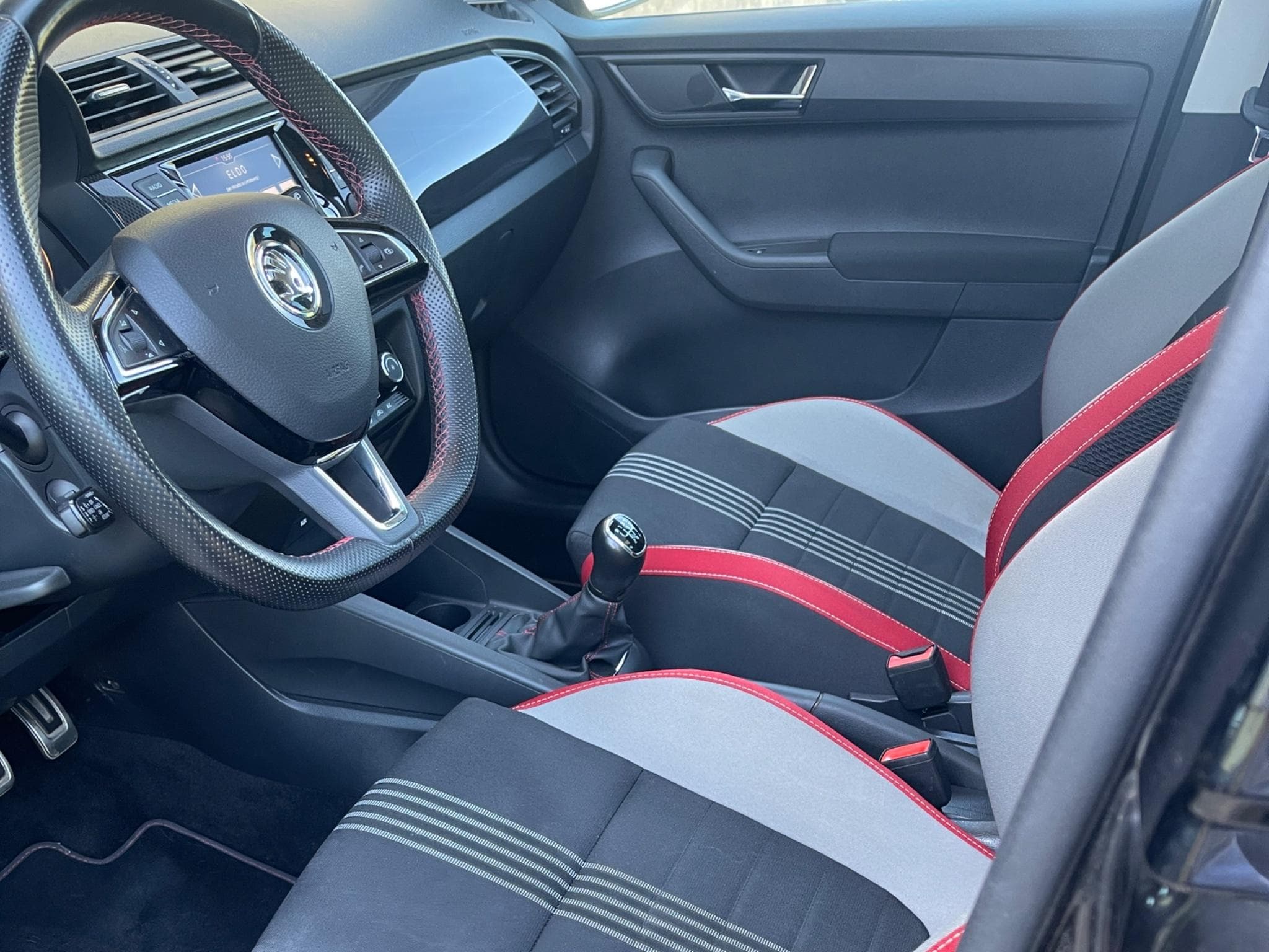 Skoda Fabia Monte Carlo (2018) - Foto 8