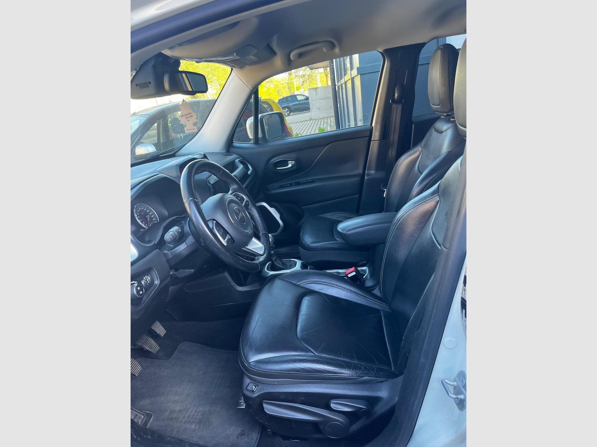 Jeep Renegade 1.6 jtd 120 (2015) - Photo 8