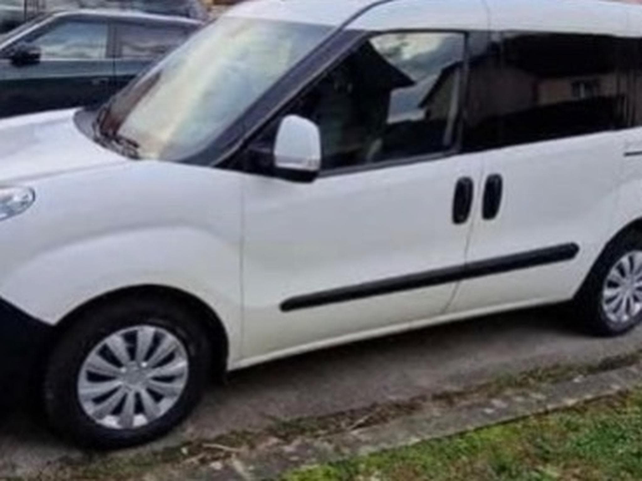 Fiat Doblo (2014) - Photo 3