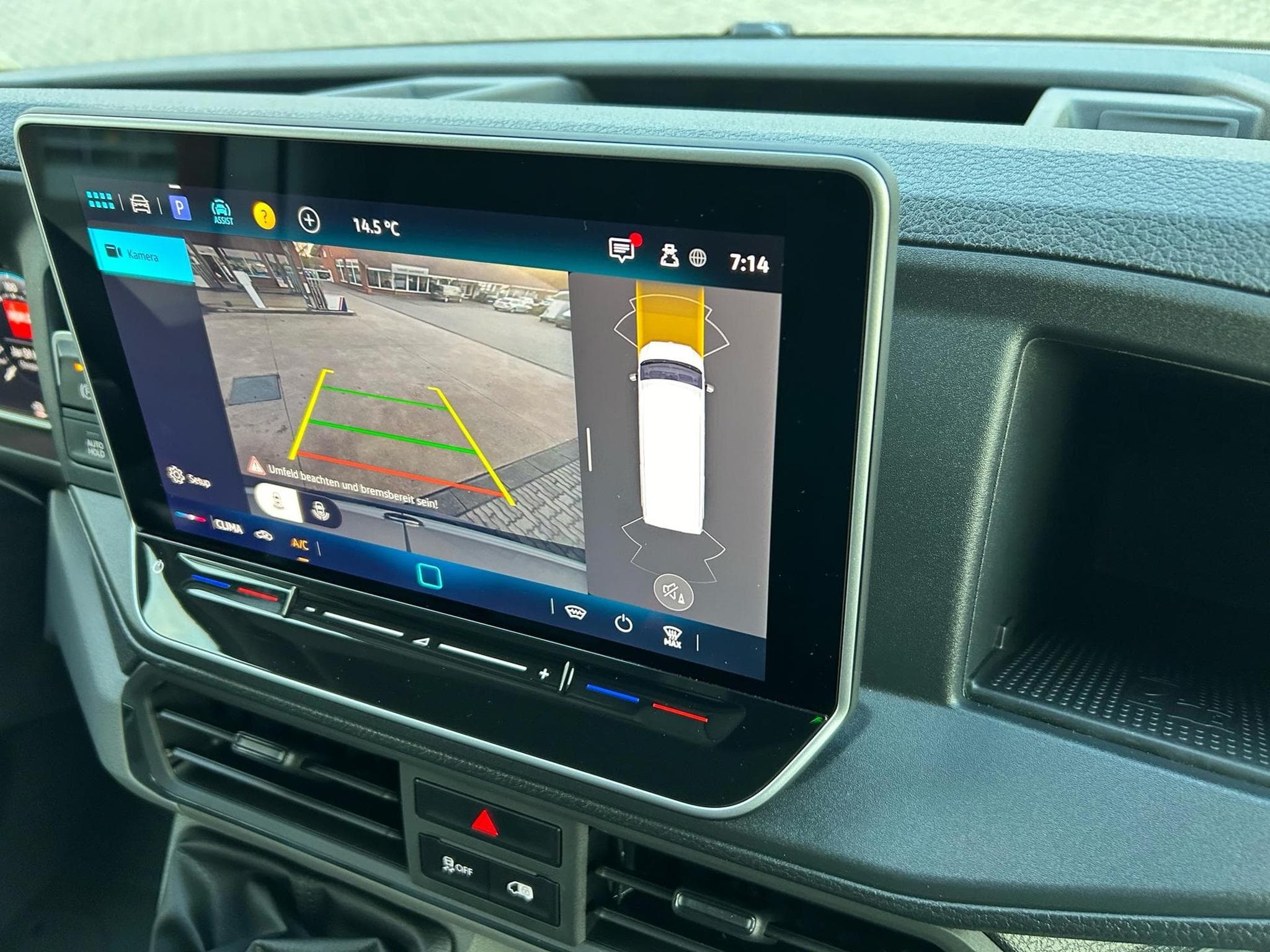 VW Crafter 30 2.0 TDI (2026) - Foto 10