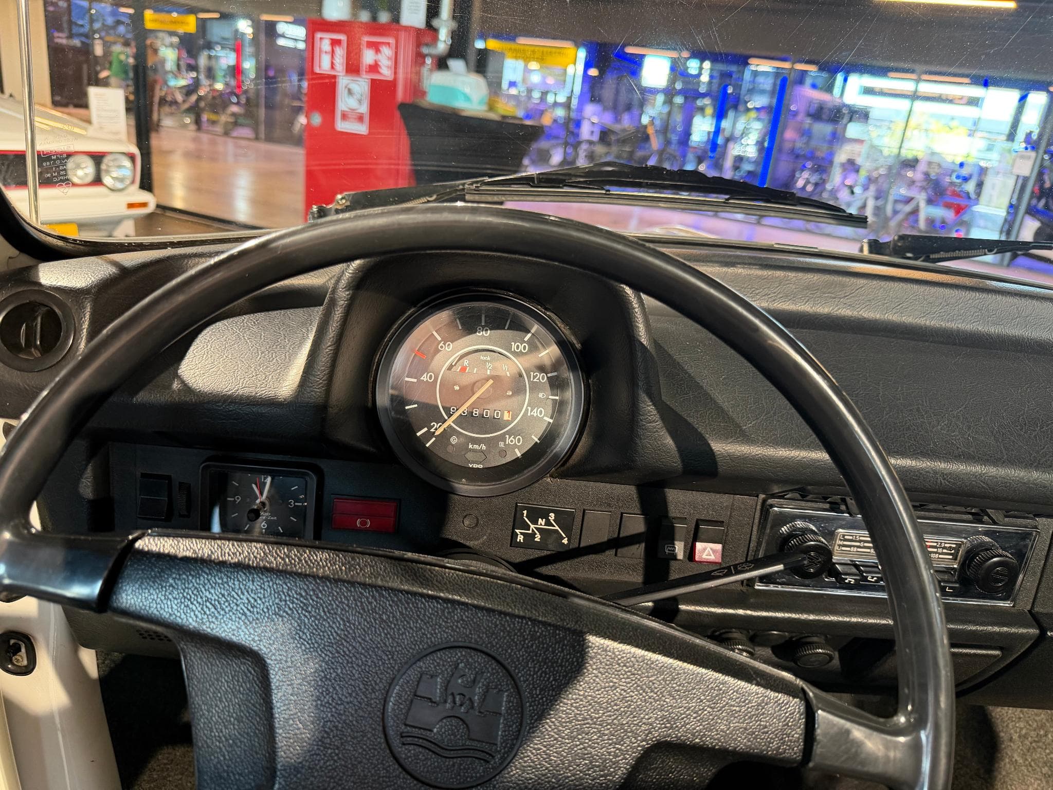 VW Coccinelle 1303 LS 1.6 (1979) - Foto 22