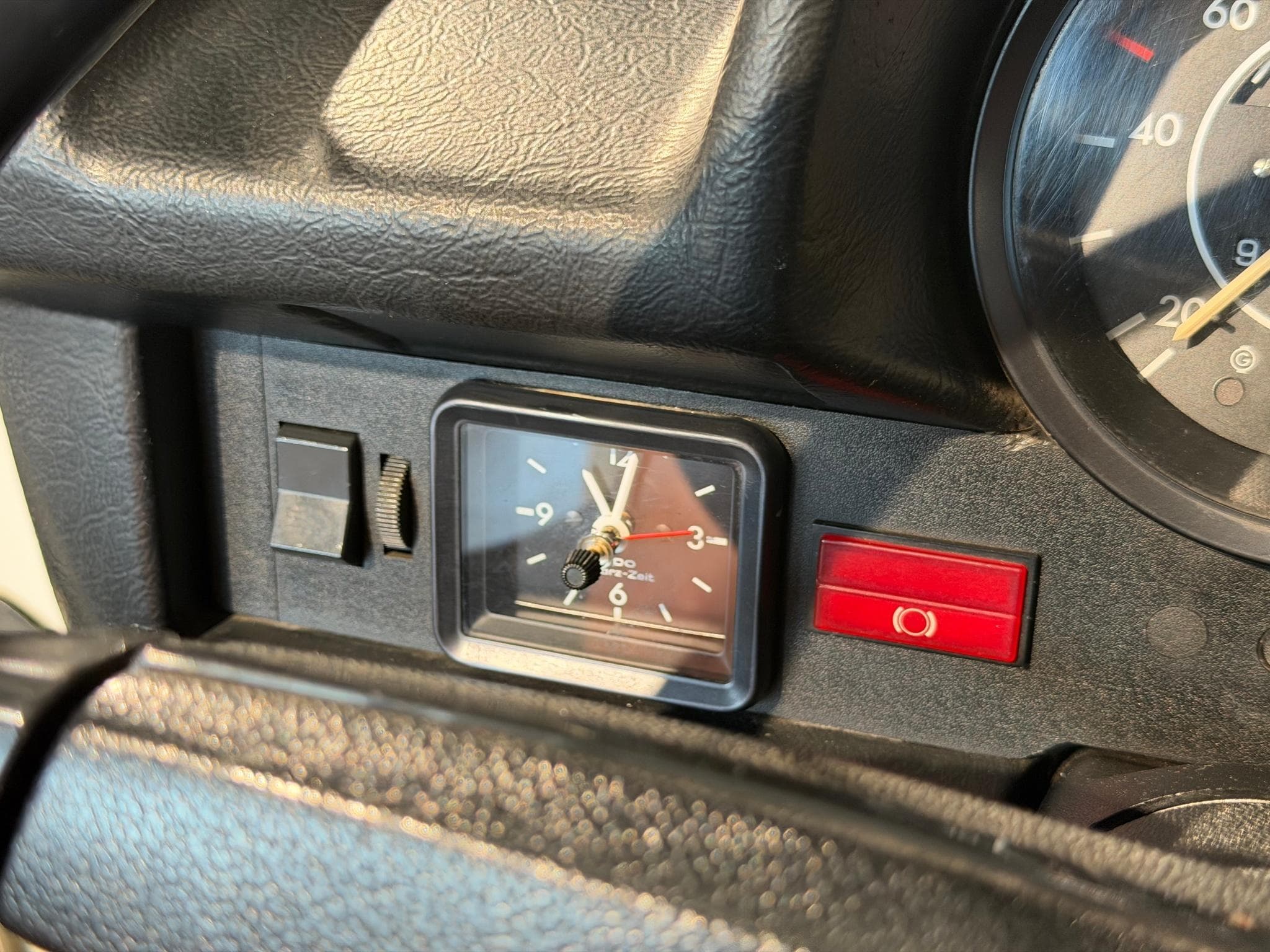 VW Coccinelle 1303 LS 1.6 (1979) - Foto 24