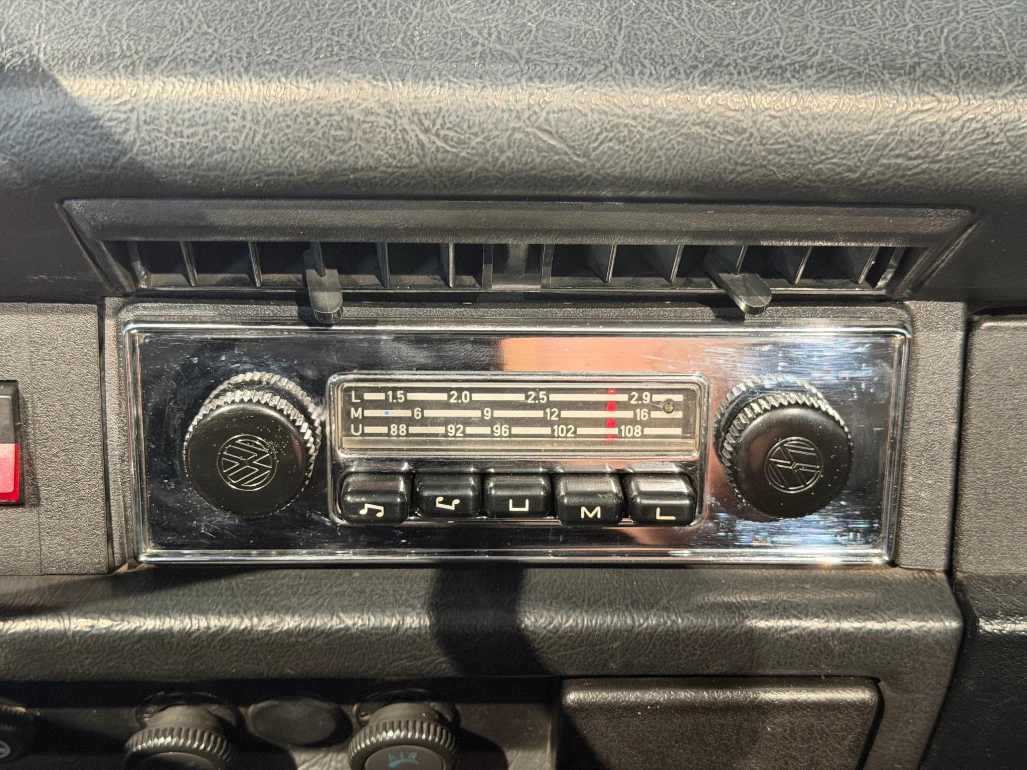 VW Coccinelle 1303 LS 1.6 (1979) - Foto 27