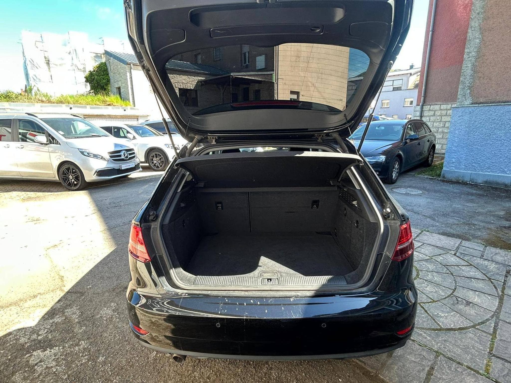 Audi A3 1.6 TDI 110CV SPORTBACK (2016) - Photo 4