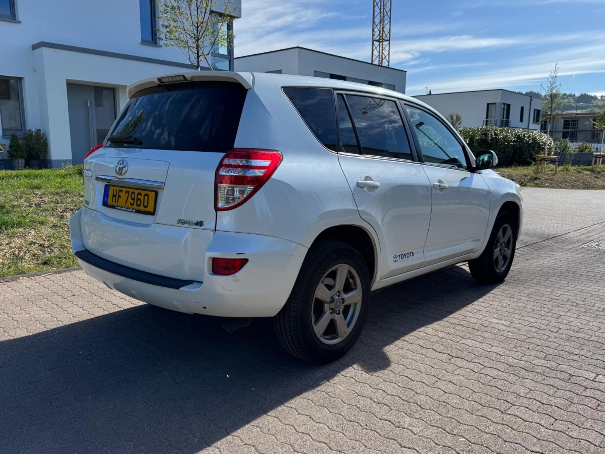 Toyota Rav 4 2.2 D-4d 4x4 Life (2012) - Photo 6