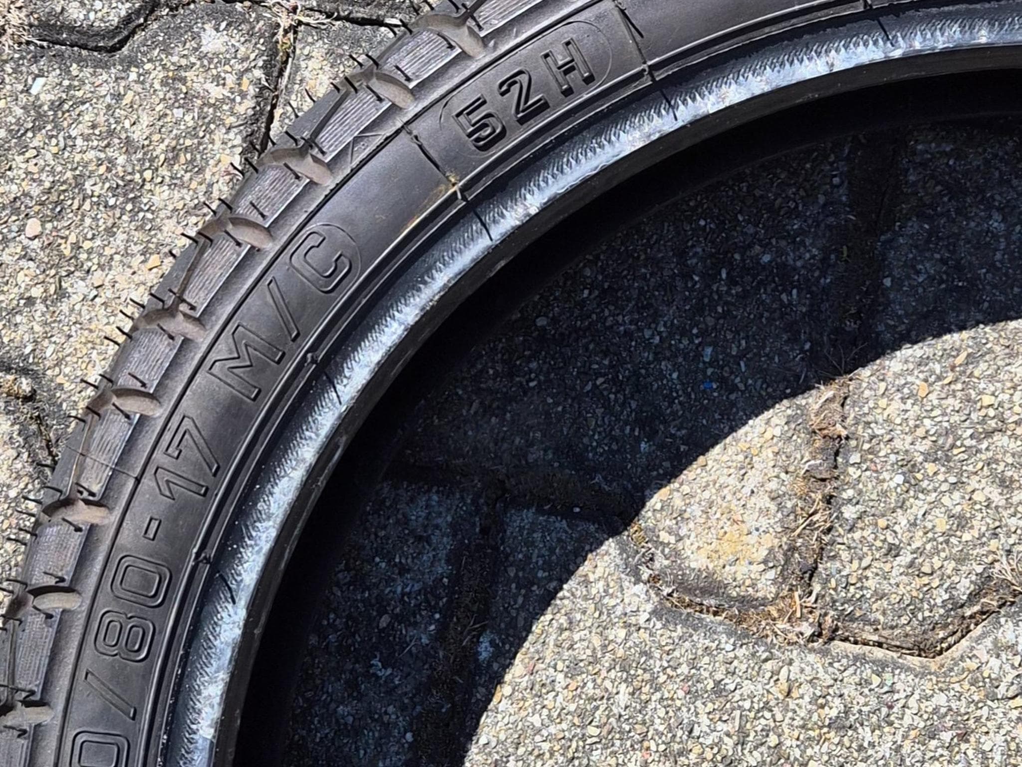 pneus – 17 - Photo 3