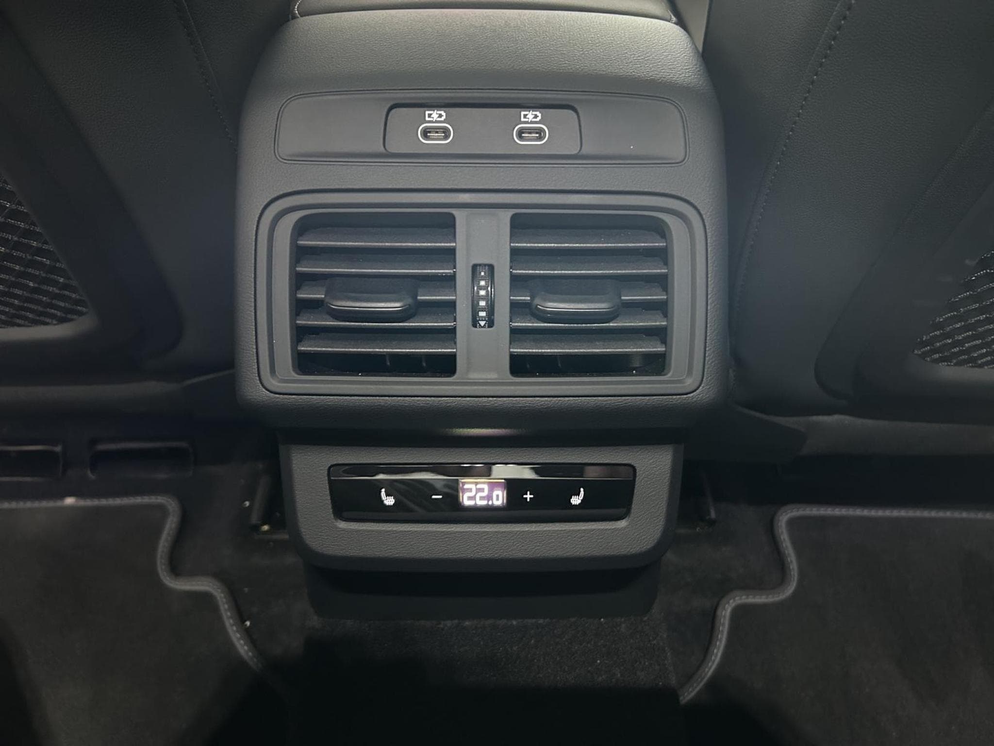 Audi Q5 TDI quattro S tronic (2025) - Photo 15