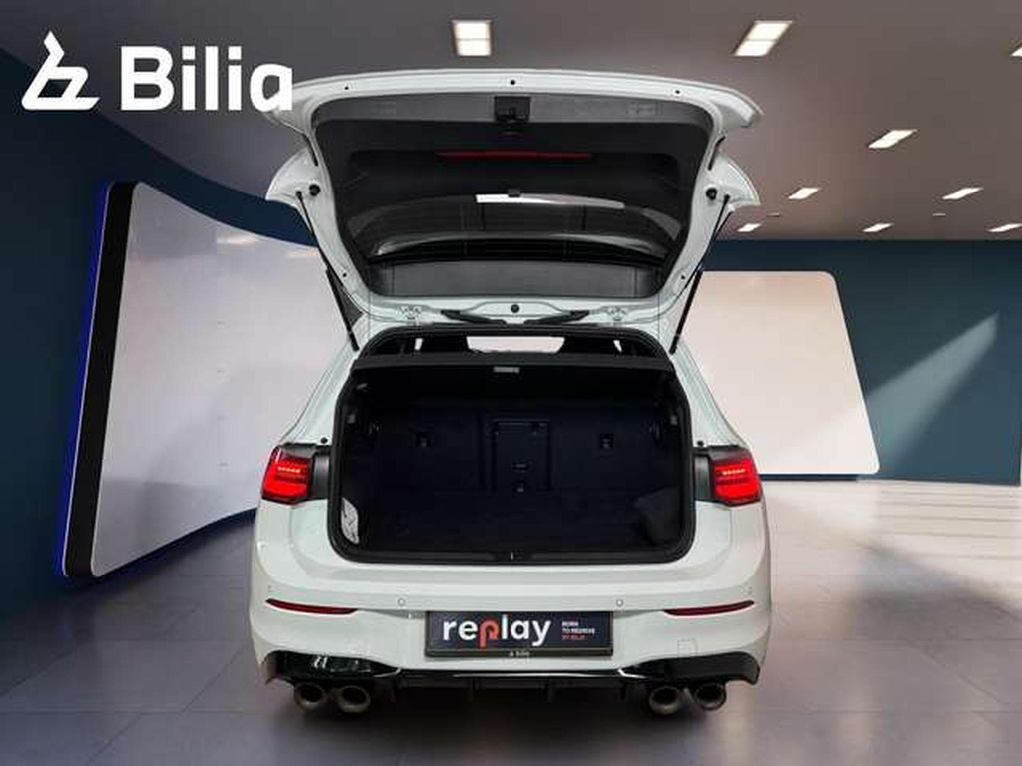 VW Golf R (2023) - Foto 11