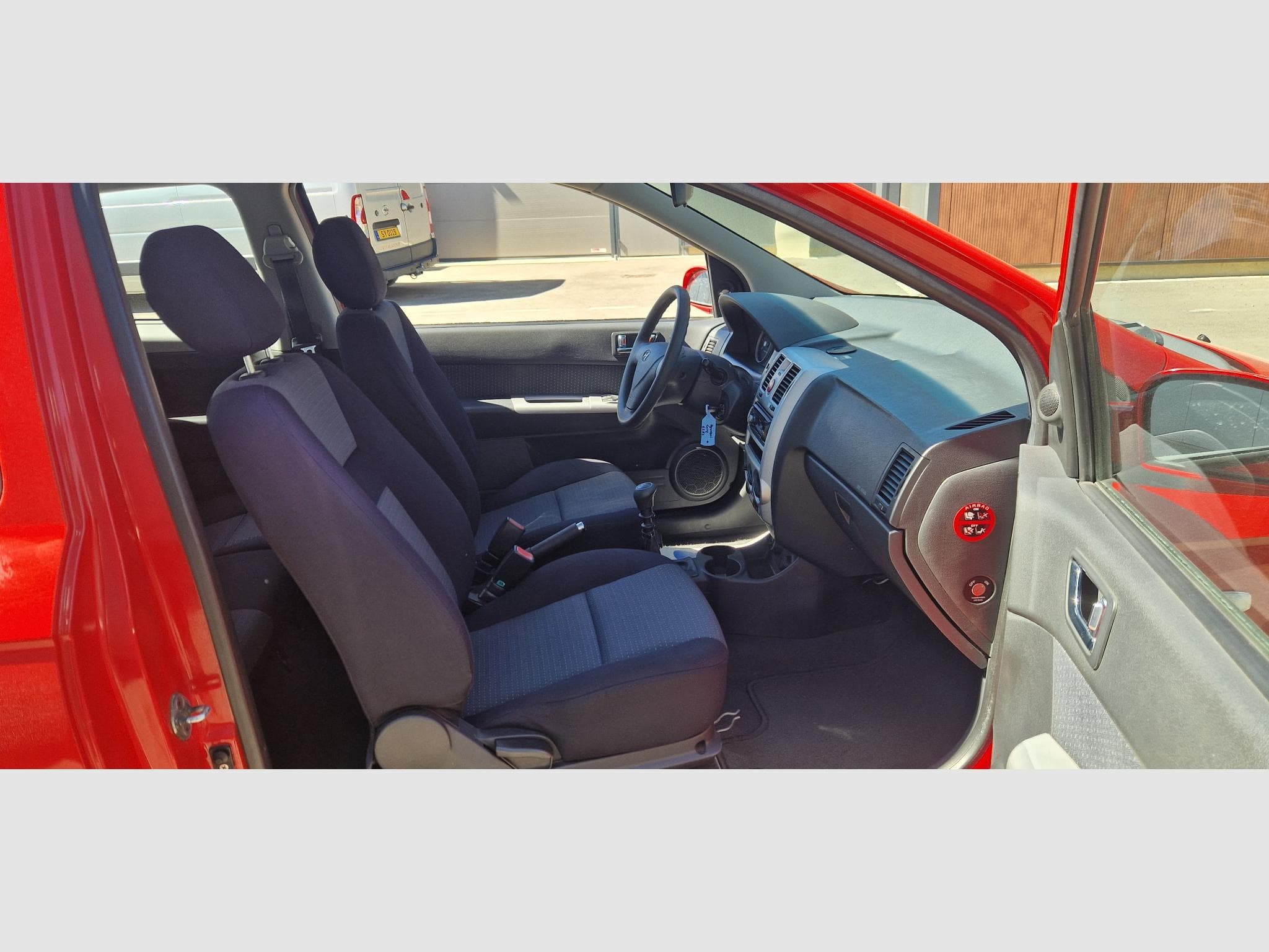 Hyundai Getz ph.2 1.5 Crdi 88ch UP (2008) - Photo 11