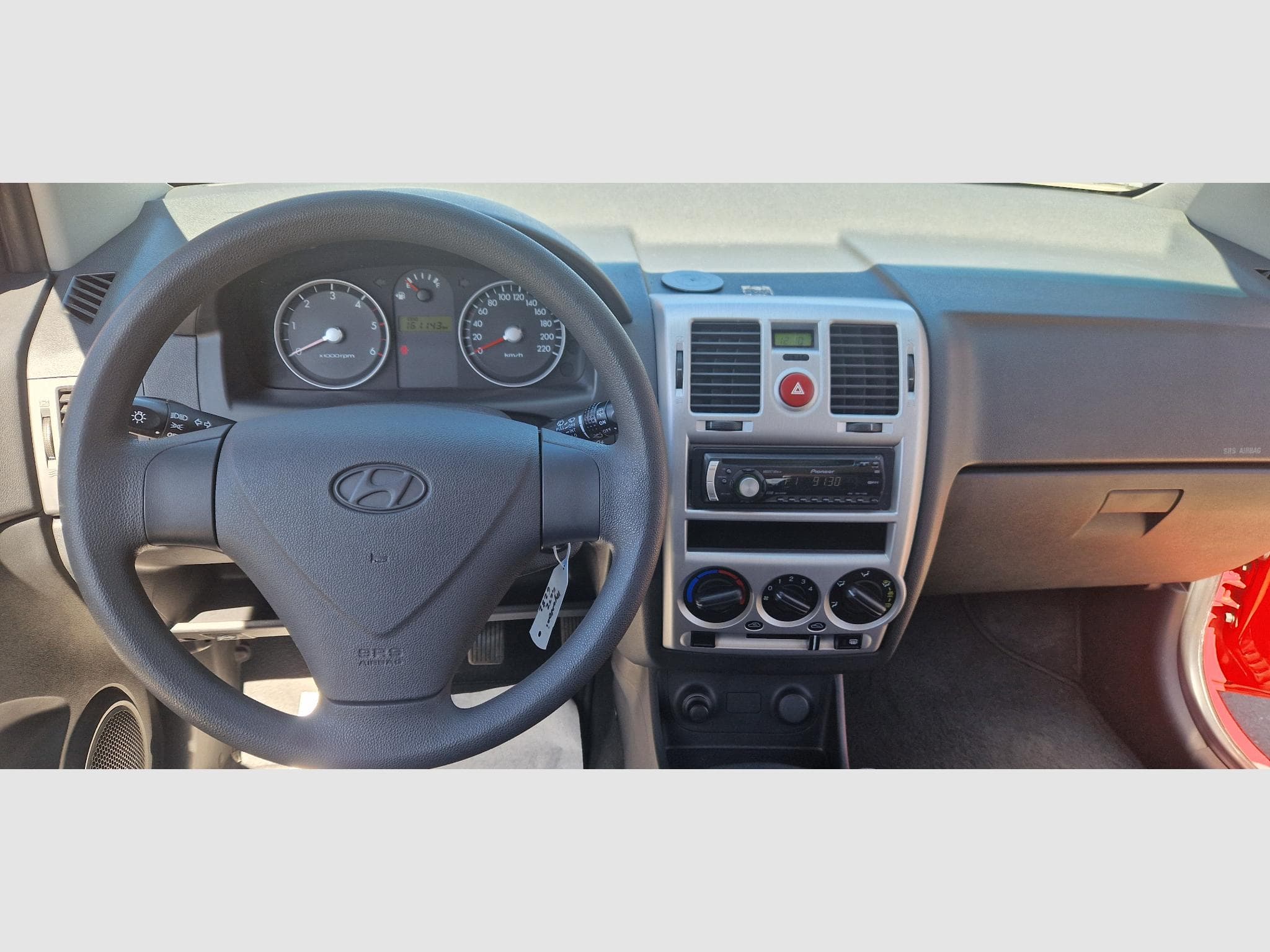 Hyundai Getz ph.2 1.5 Crdi 88ch UP (2008) - Photo 12