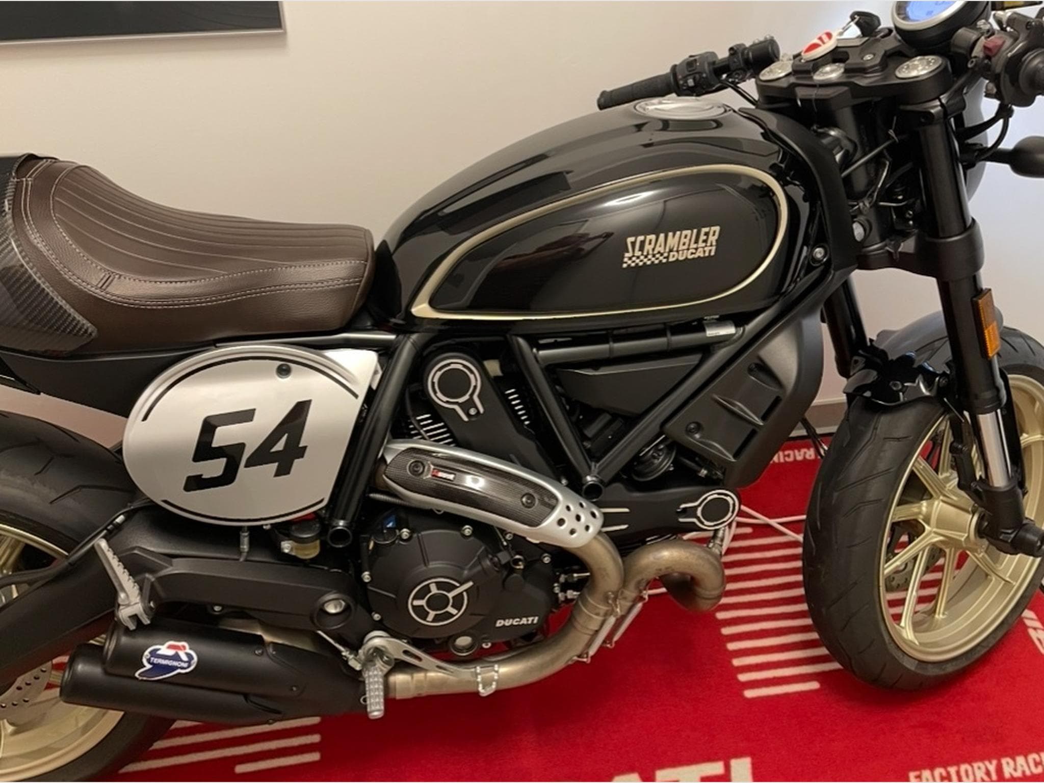 Ducati Scrambler Café Racer (2018) - Photo 1