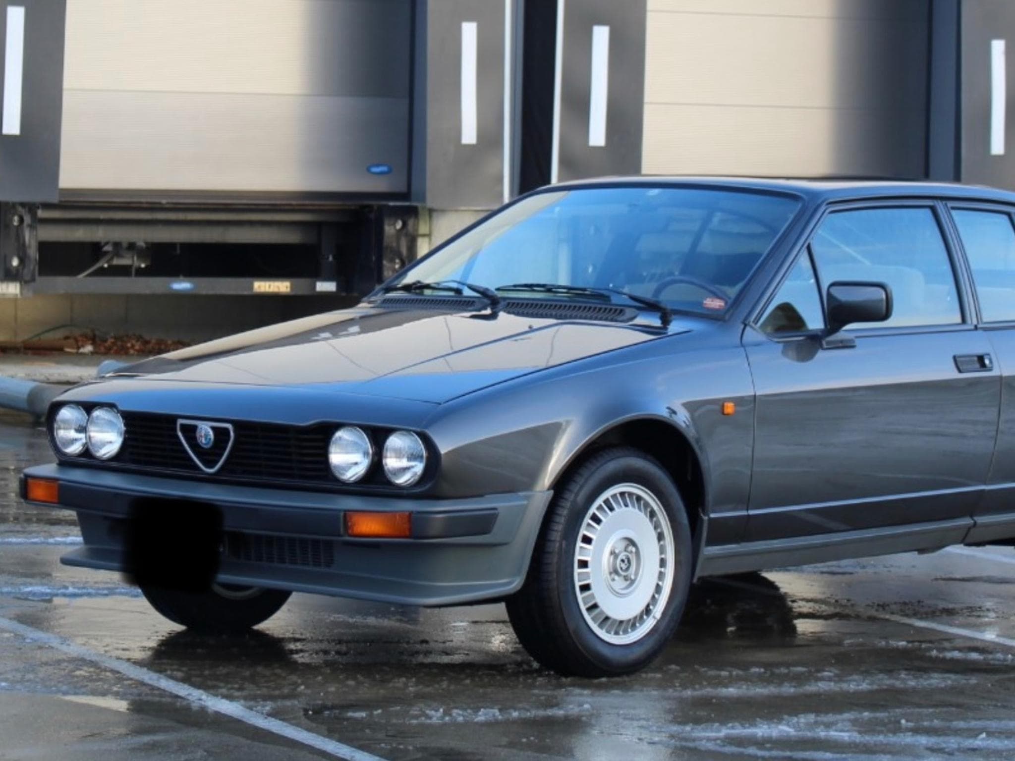 Alfa-Romeo GTV 2000 (1982) - Photo 1