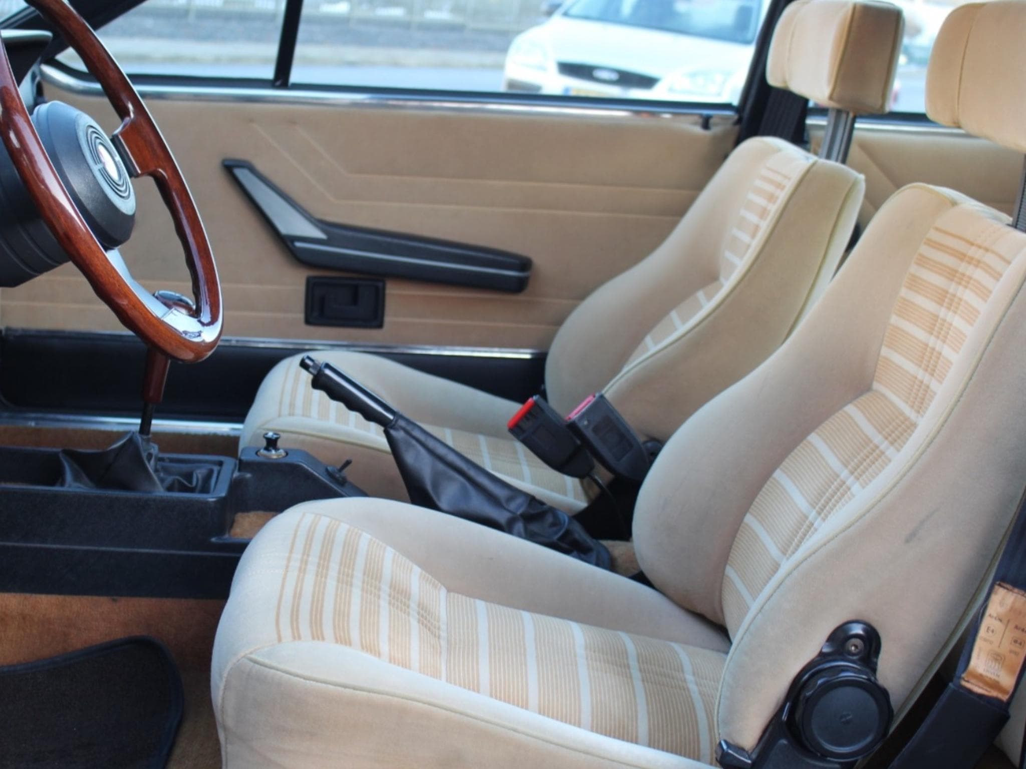 Alfa-Romeo GTV 2000 (1982) - Photo 3