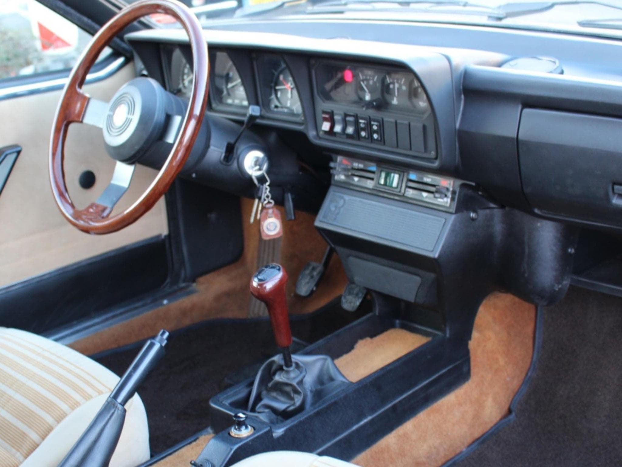 Alfa-Romeo GTV 2000 (1982) - Photo 4