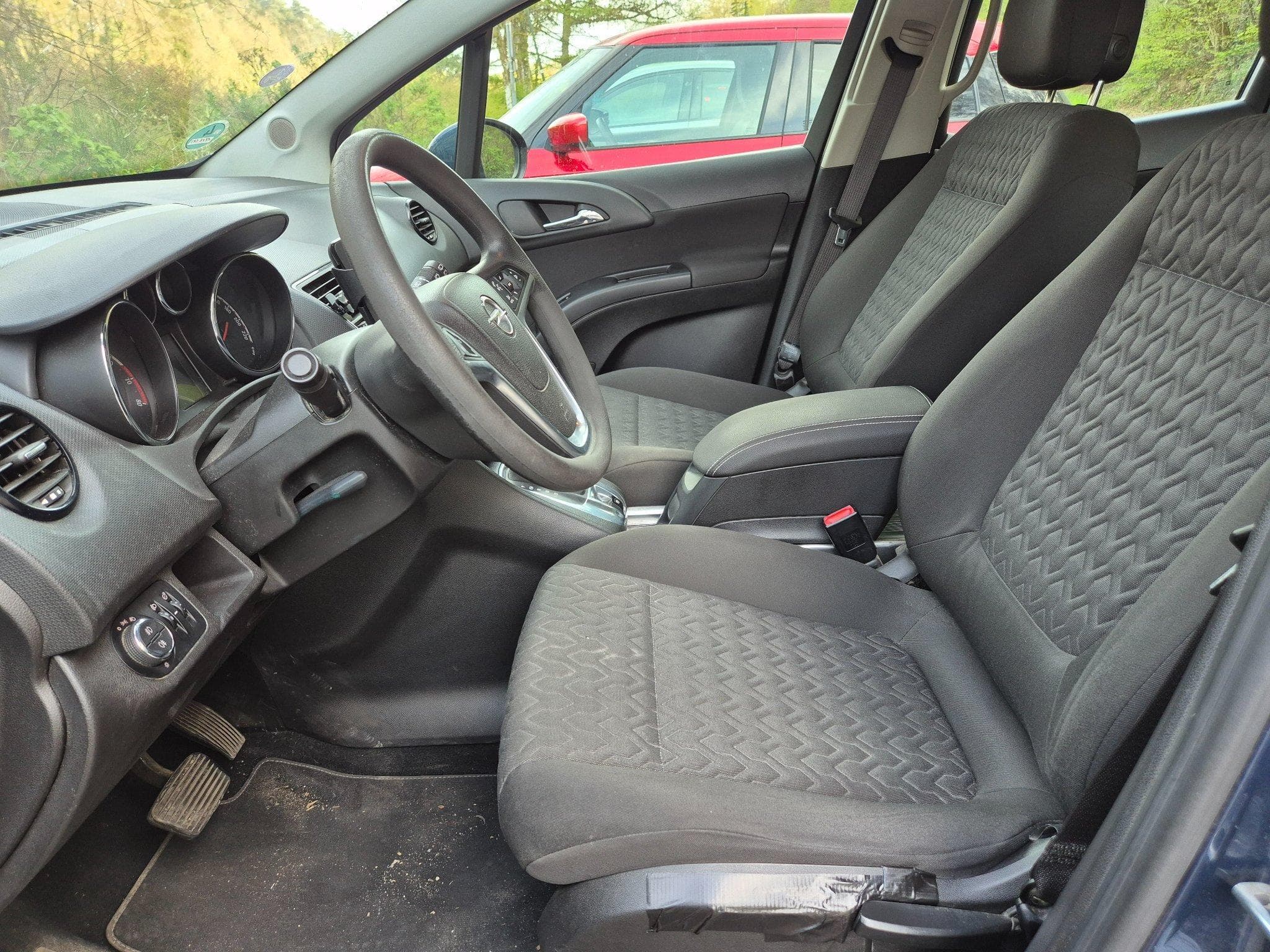 Opel Meriva B Active FlexFuel E85 (2013) - Photo 3