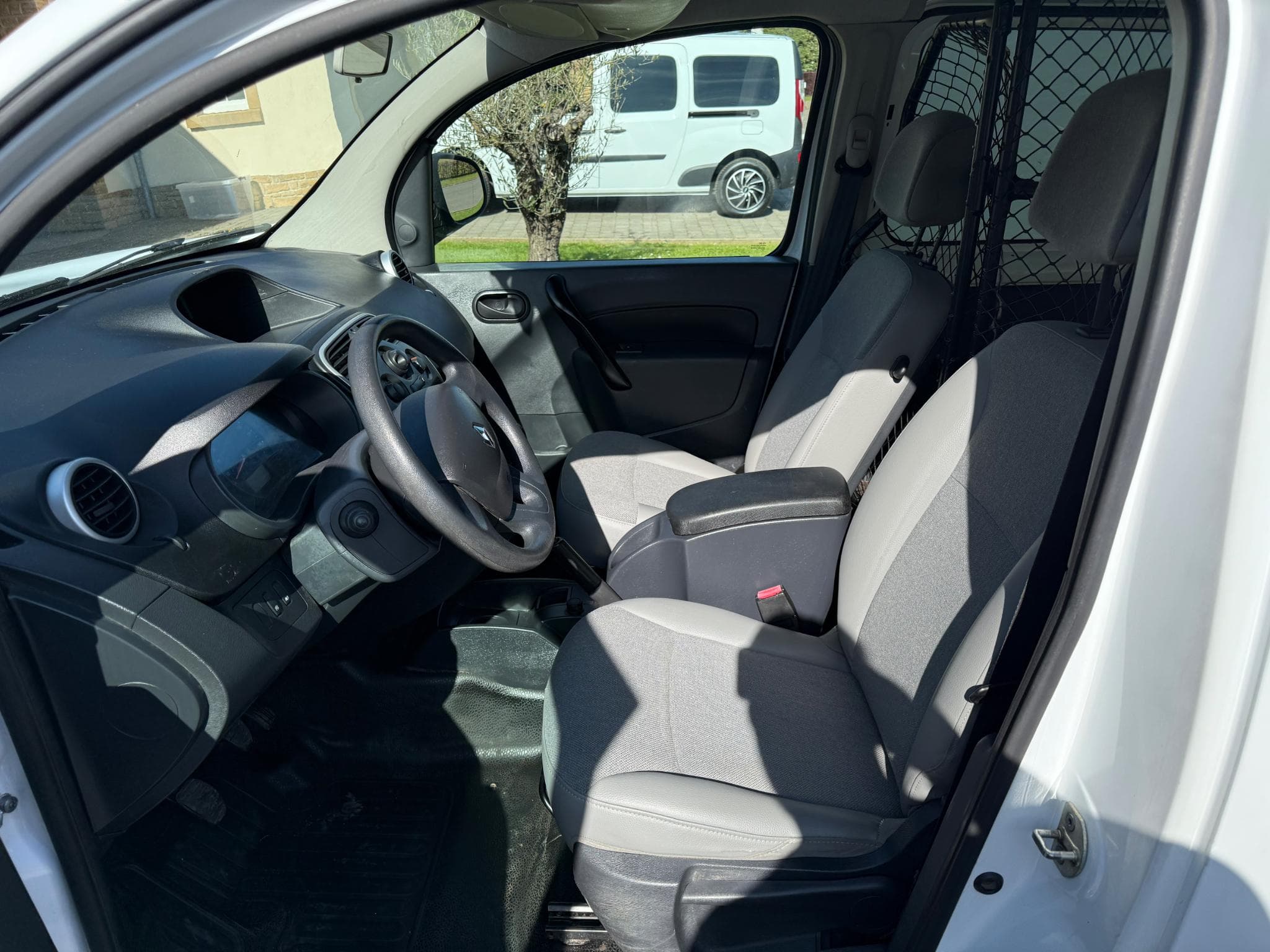 Renault Kangoo 1.5dci 90cv sans adblue (2019) - Foto 5