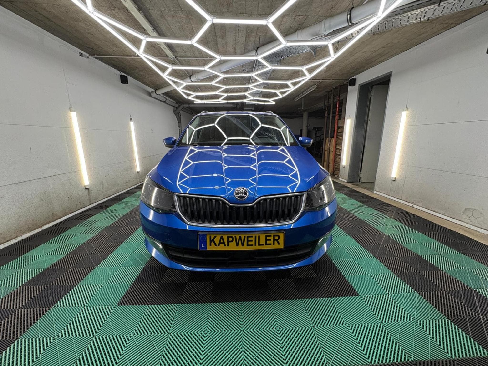 Skoda Fabia JOY1.2 TSI DSG 110 Navi Klima PDC Tempomat Alcantara (2016) - Photo 1