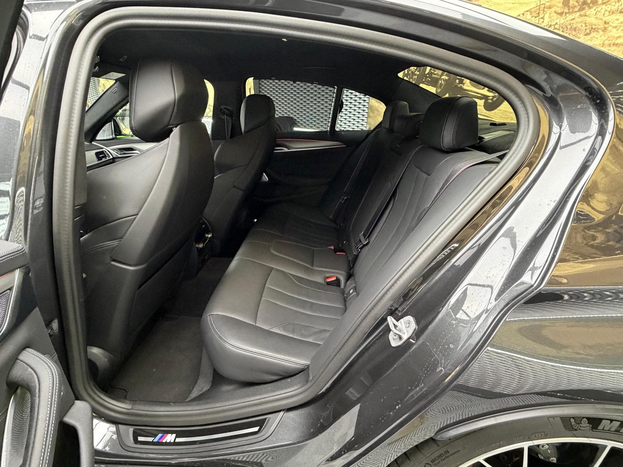 BMW M5 Competition Individual Keramik B&W Full Option 2023 (2023) - Photo 11