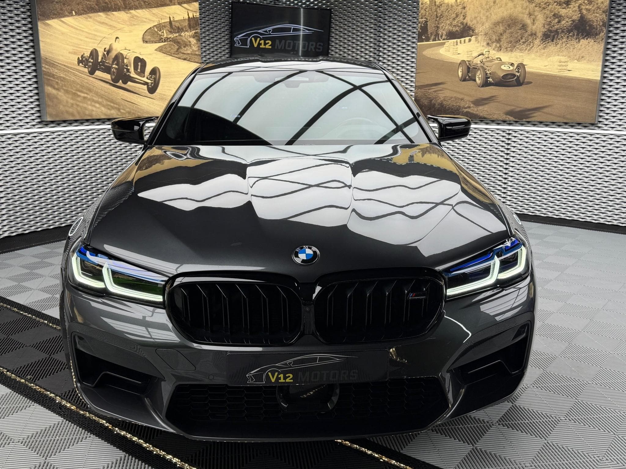 BMW M5 Competition Individual Keramik B&W Full Option 2023 (2023) - Photo 2