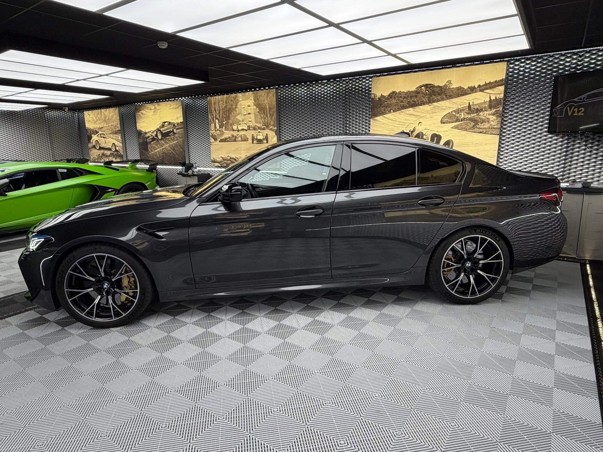 BMW M5 Competition Individual Keramik B&W Full Option 2023 (2023) - Photo 3