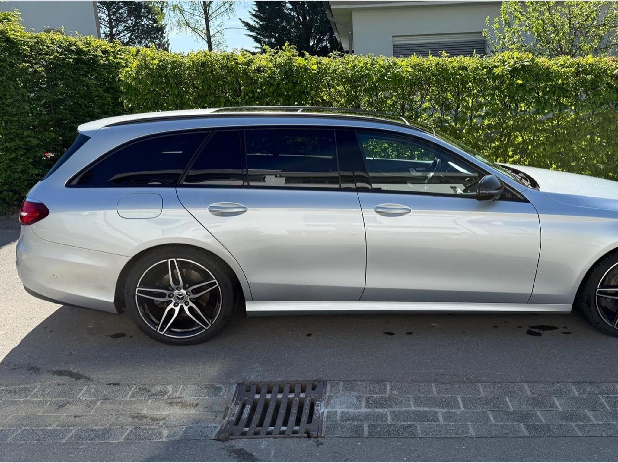 Mercedes E 400 E 400 D AMG Line Airmatic (2018) - Photo 3
