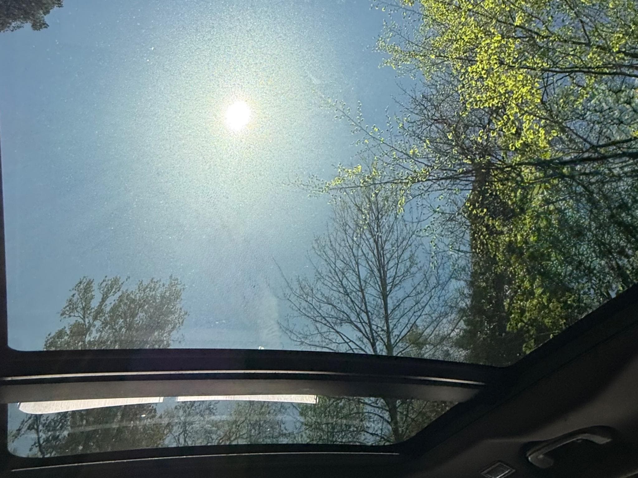 Jaguar F-Pace P250 R-DYNAMIC SE AWD (2022) - Photo 3