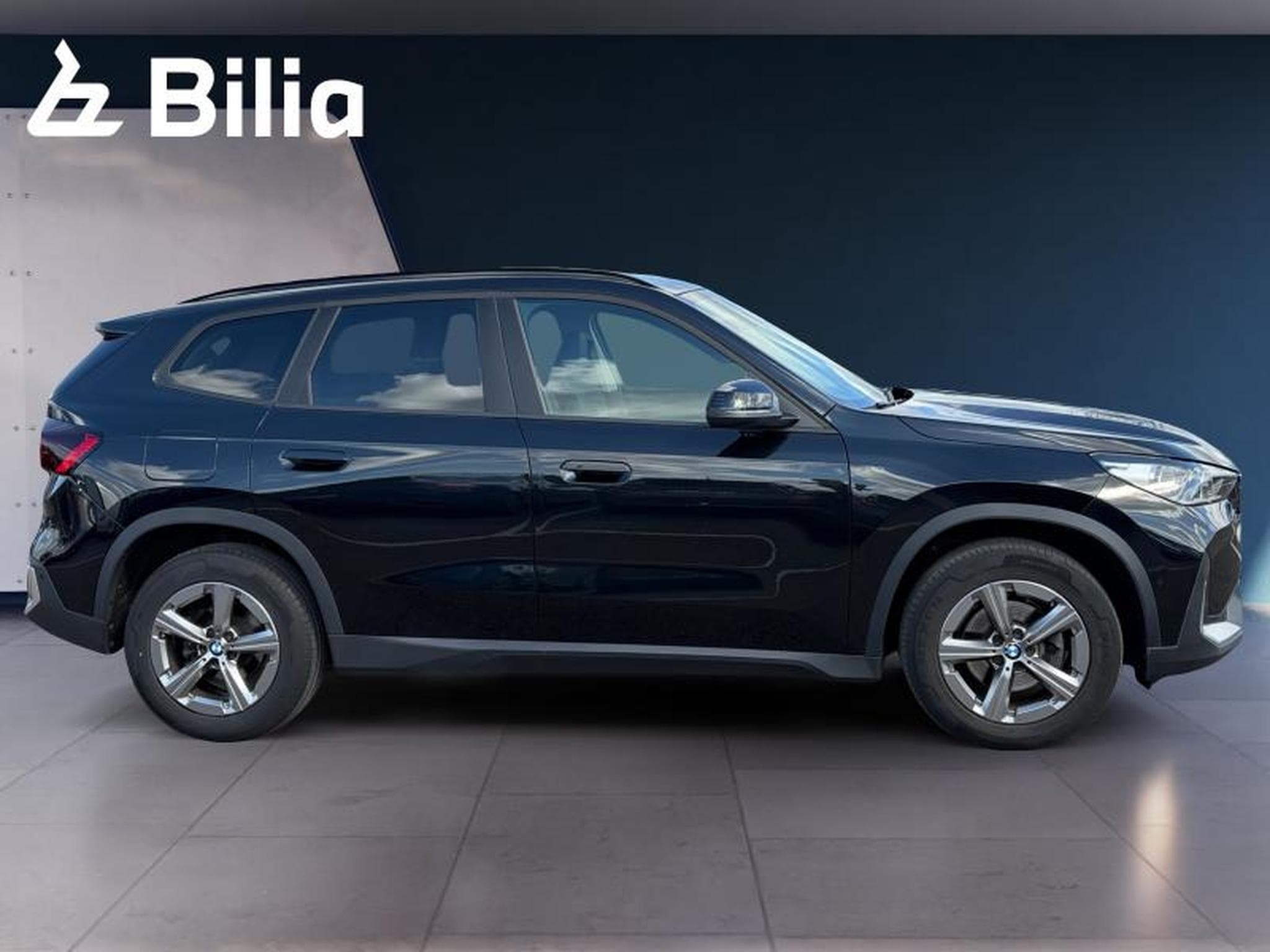 BMW X1 X1 sDrive18i (2023) - Foto 3