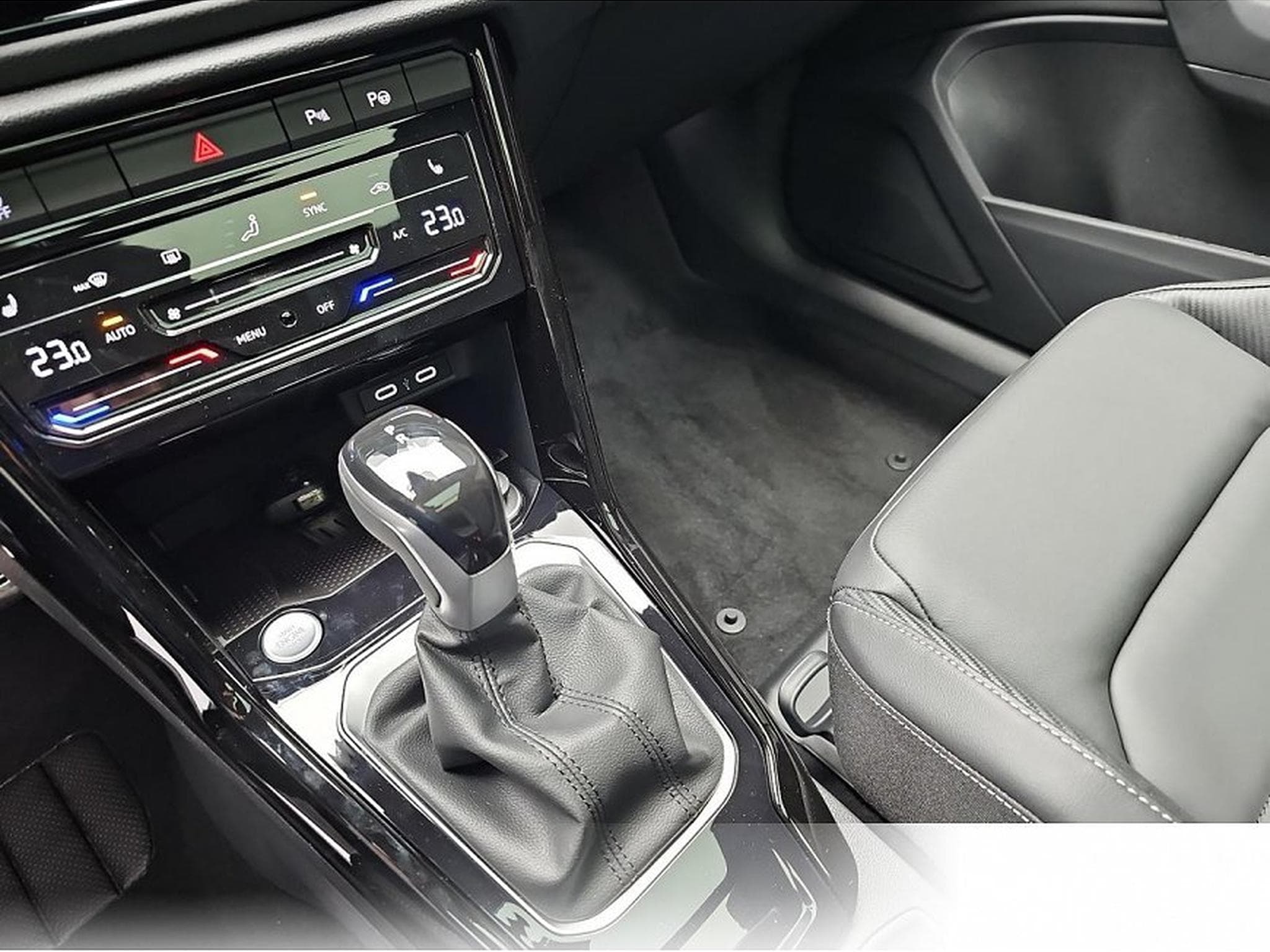 VW T-Roc (2026) - Foto 11