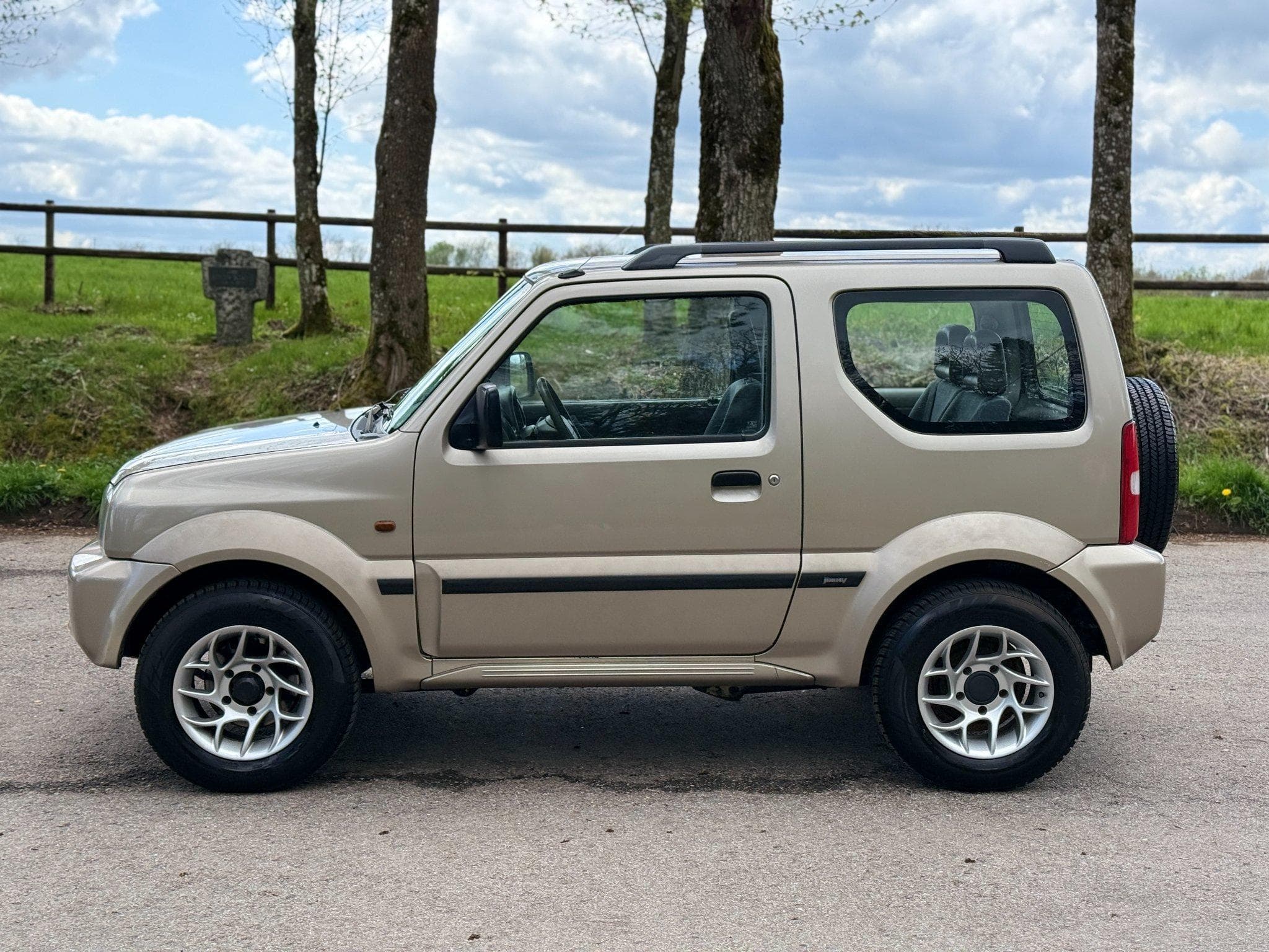 Suzuki Jimny 1.3 4x4 (2001) - Photo 7